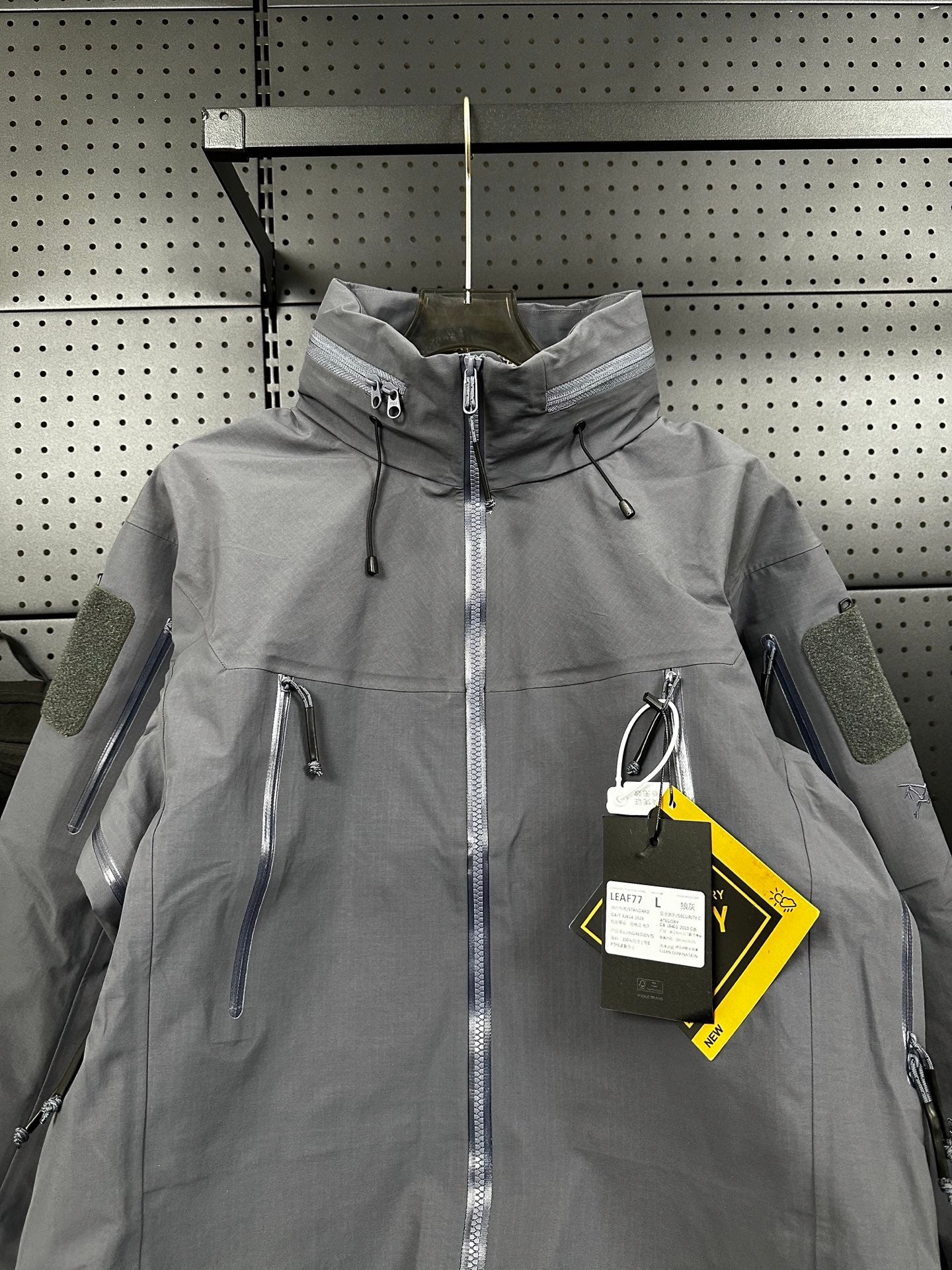 LuxluxHouse Best Quality Clothes Coats & Jackets Arcteryx