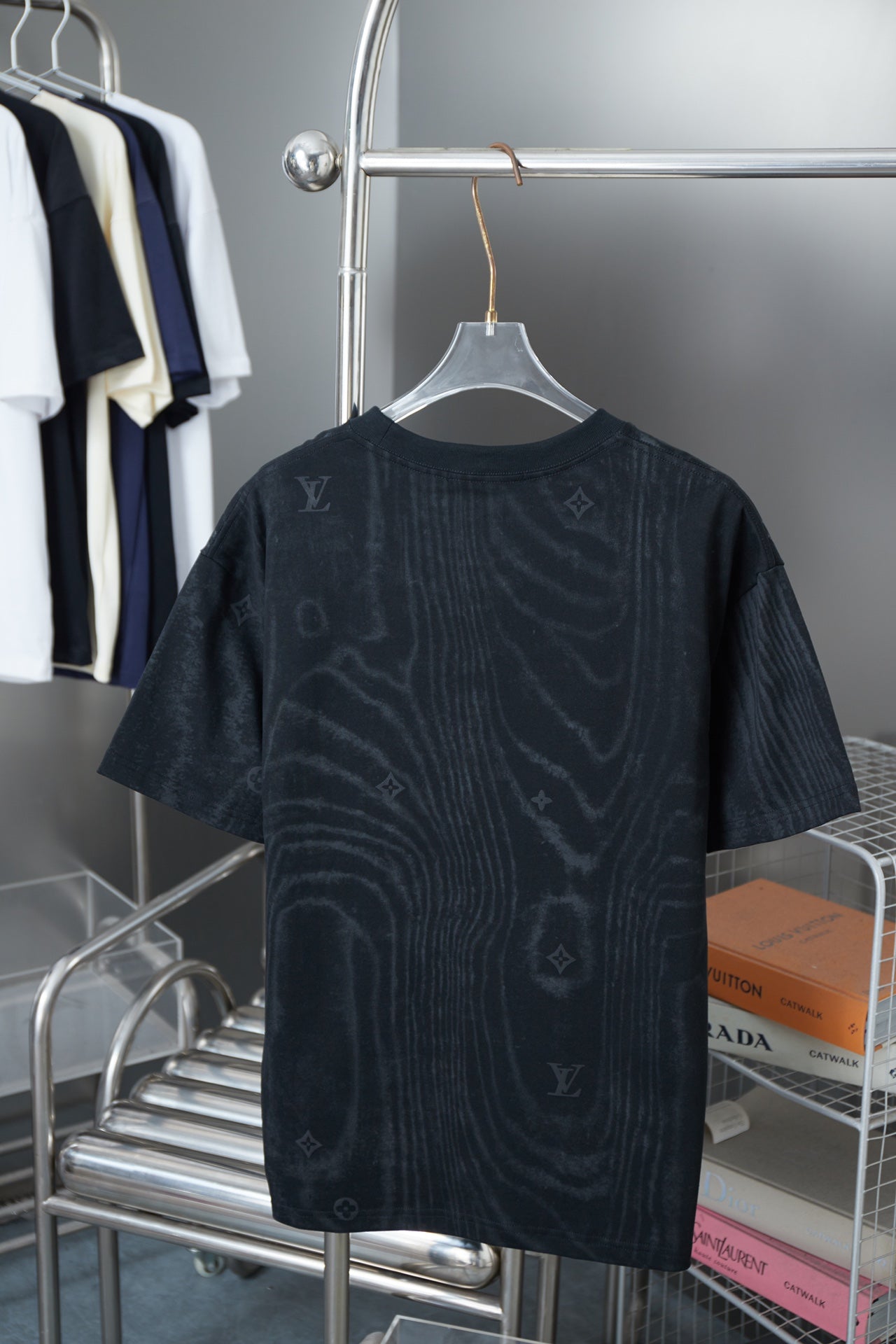LuxluxHouse Best Quality Clothes T-shirt Louis Vuitton