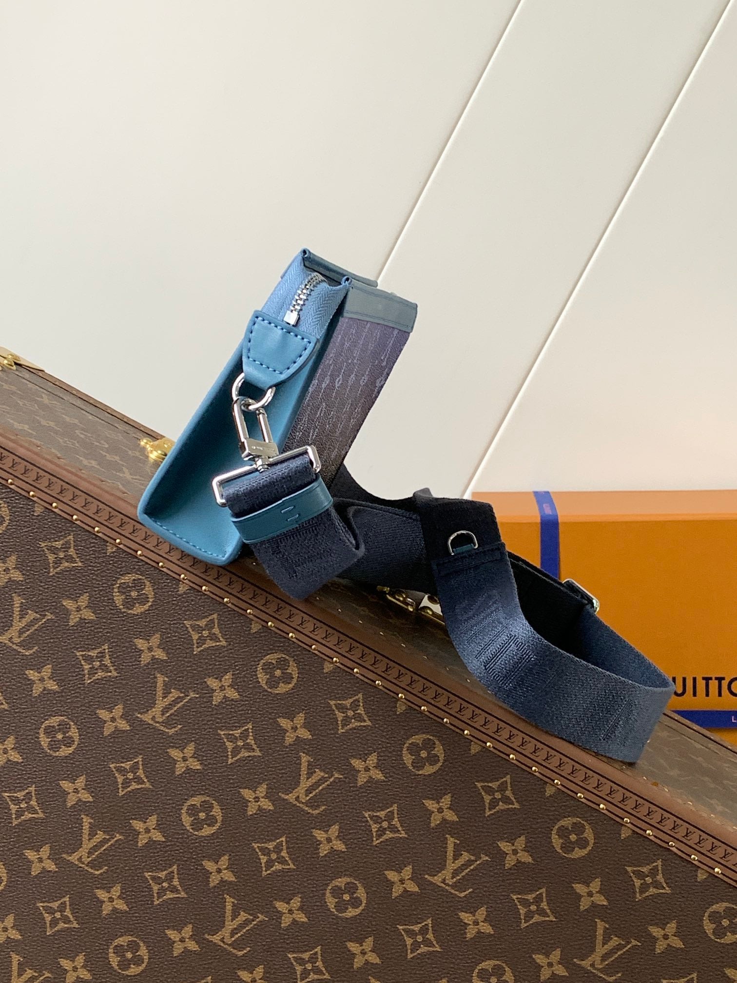 LuxluxHouse Best Quality Bags Louis Vuitton Men