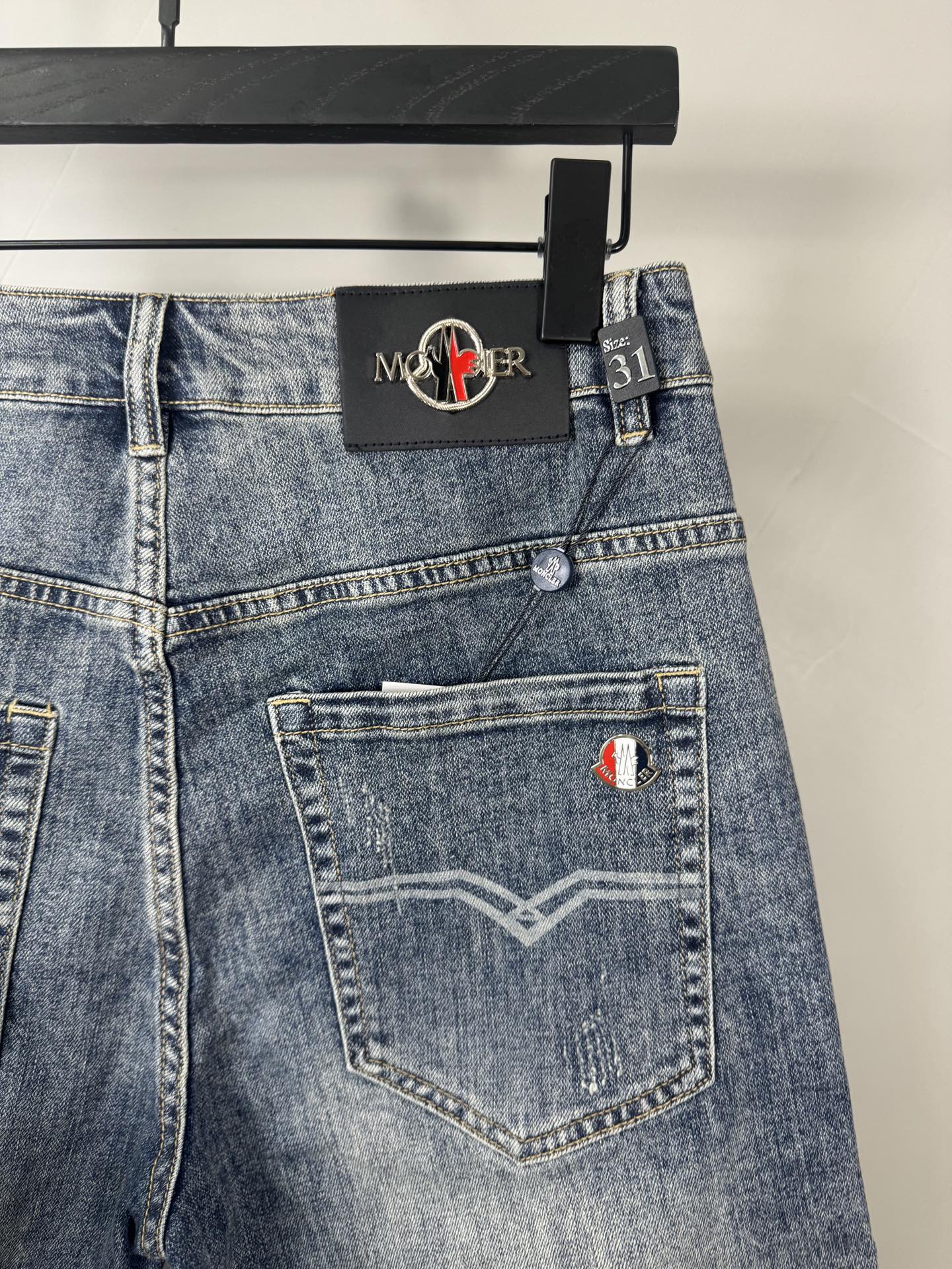 LuxluxHouse Best Quality Clothes Pants Moncler