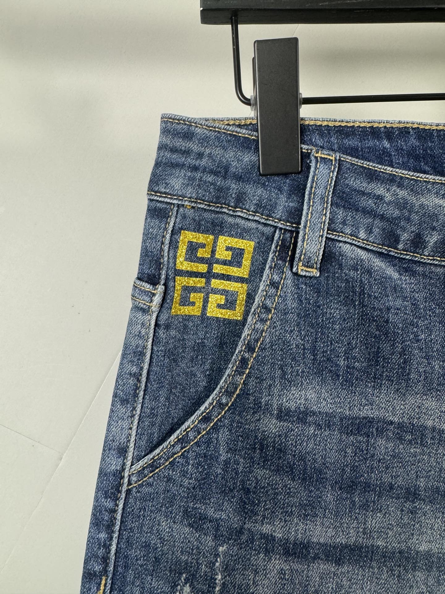 LuxluxHouse Best Quality Clothes Givenchy Pants