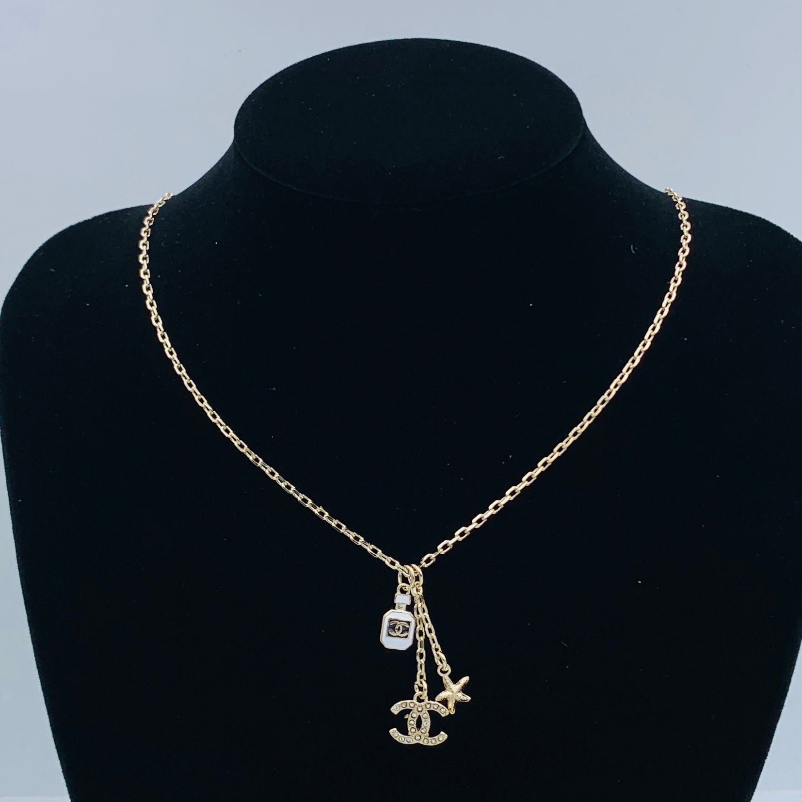 LuxluxHouse Low Price And High Quality Accessories Chanel