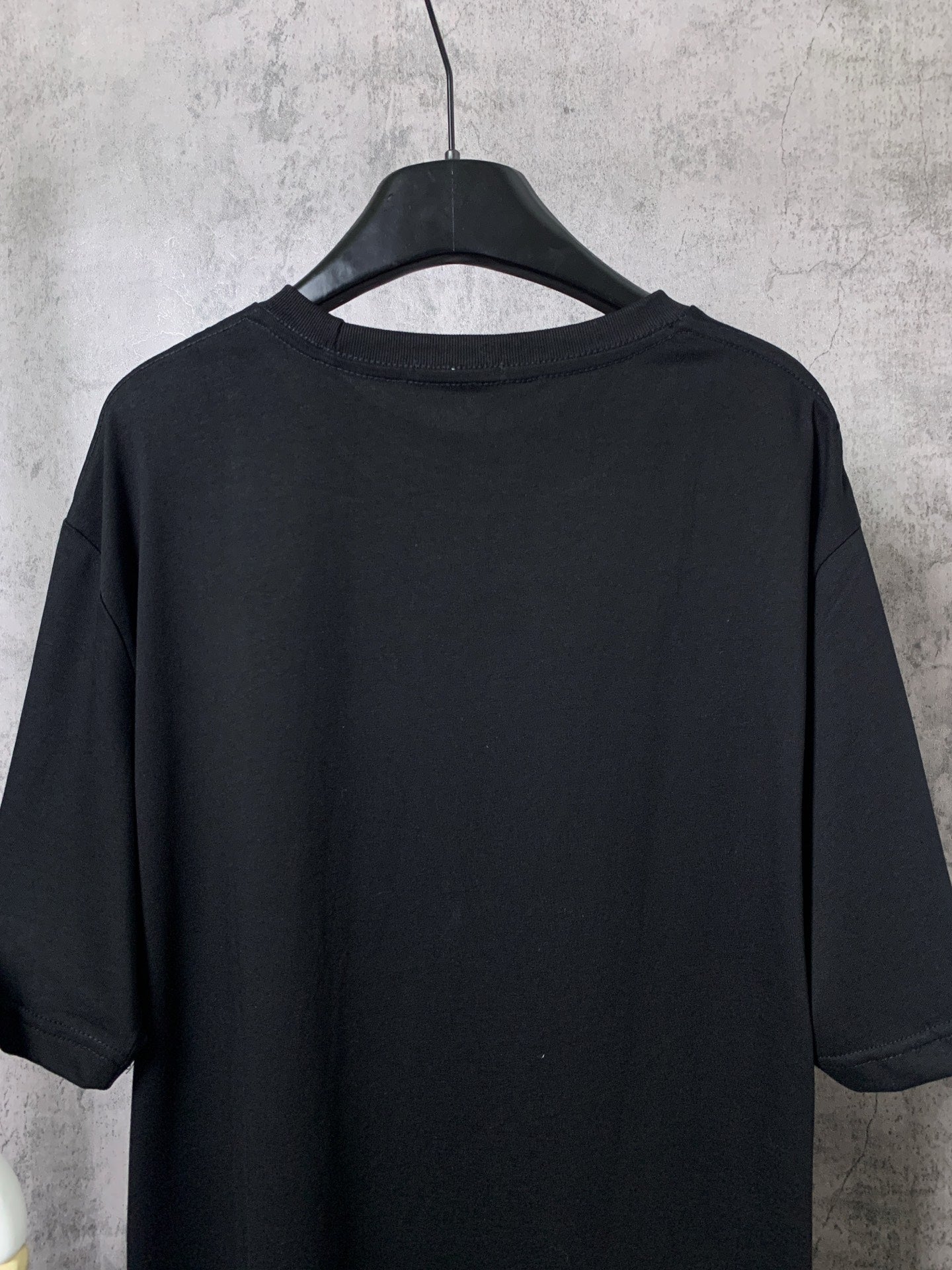 LuxluxHouse Best Quality Clothes T-shirt Loewe