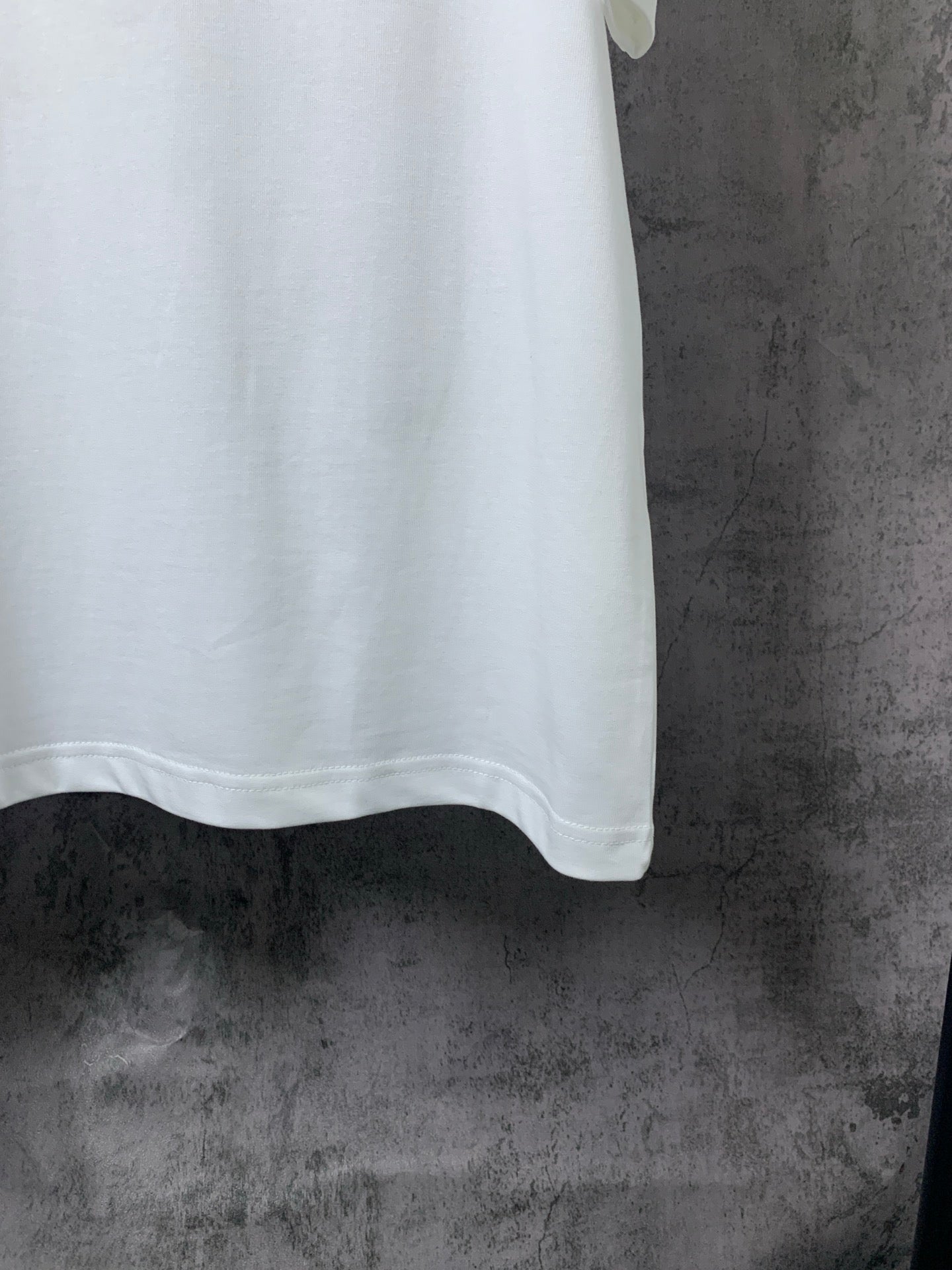 LuxluxHouse Best Quality Clothes T-shirt Loewe