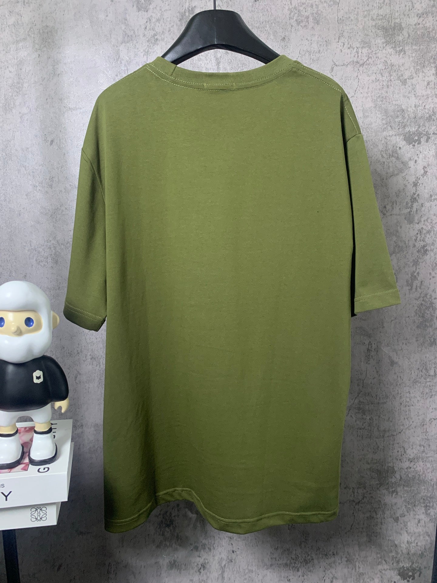 LuxluxHouse Best Quality Clothes T-shirt Loewe