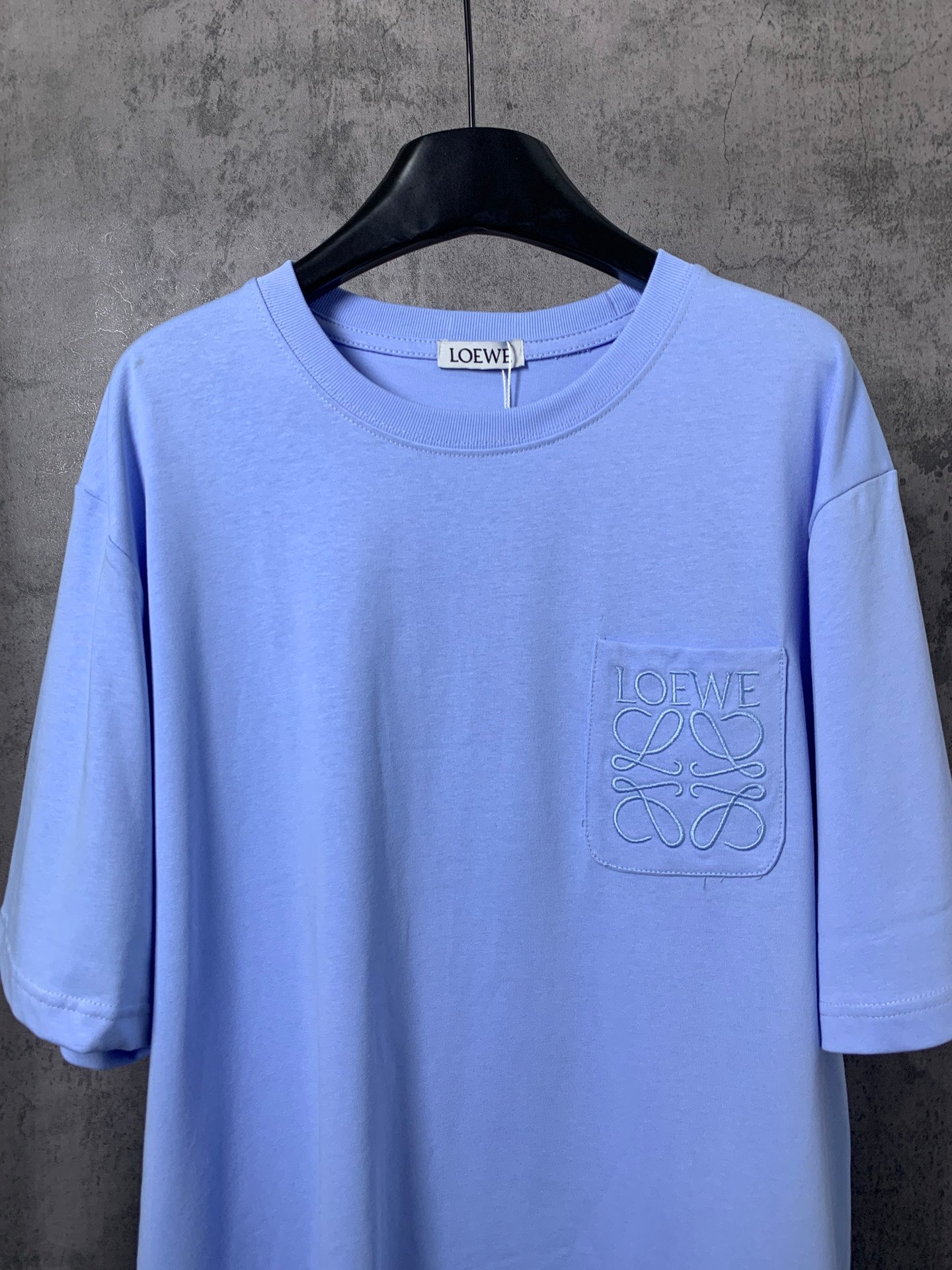 LuxluxHouse Best Quality Clothes T-shirt Loewe