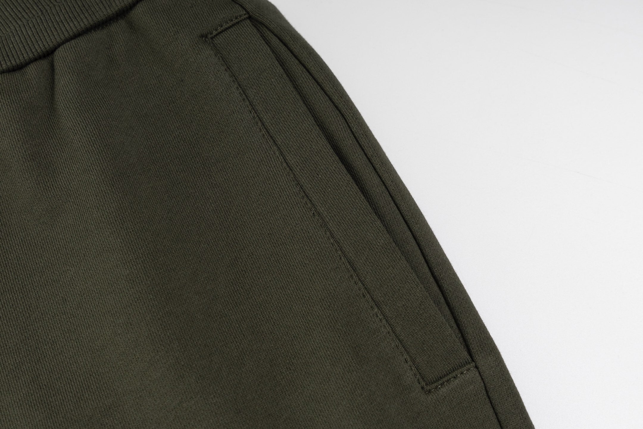 LuxluxHouse Best Quality Clothes Pants Moncler