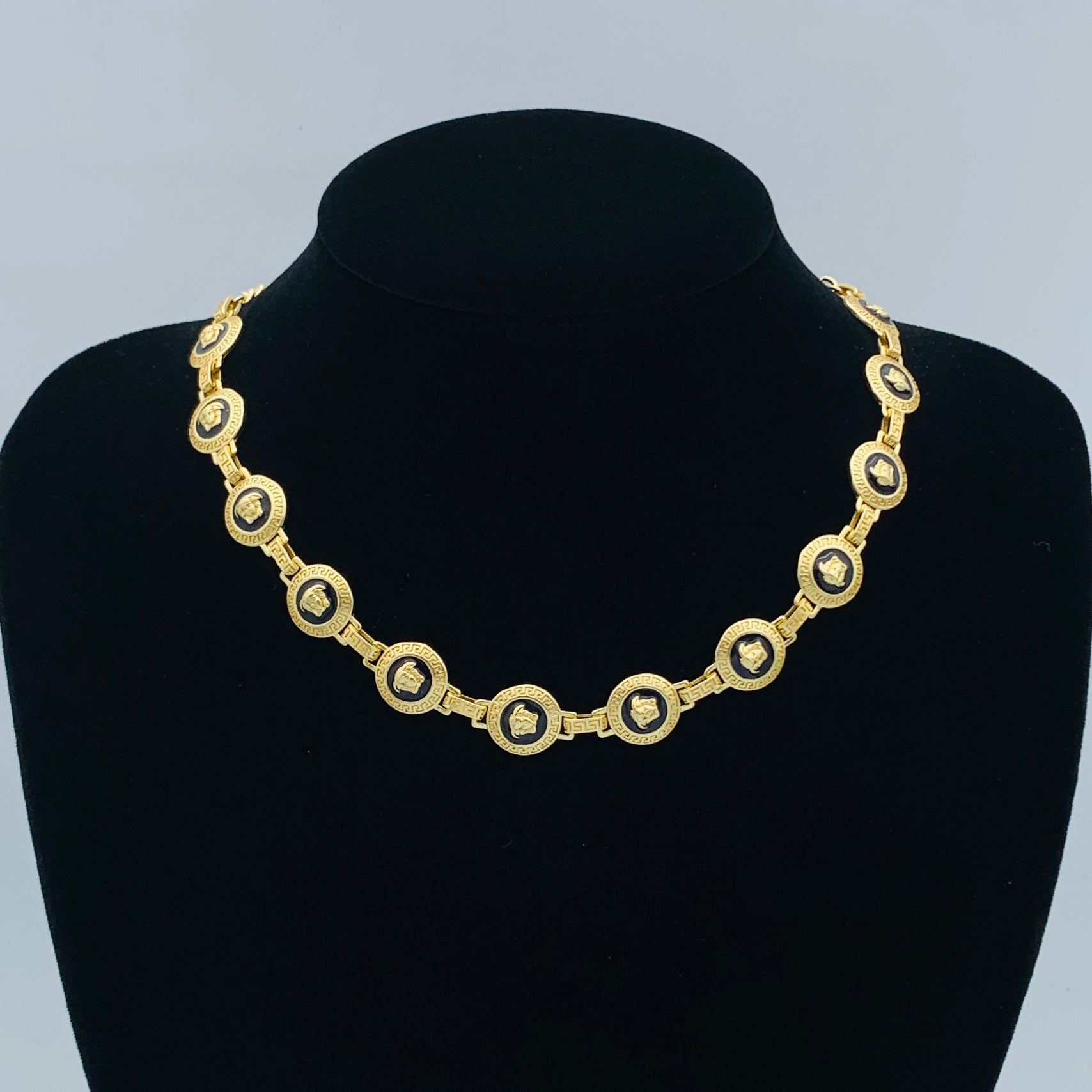 LuxluxHouse Low Price And High Quality Accessories Versace