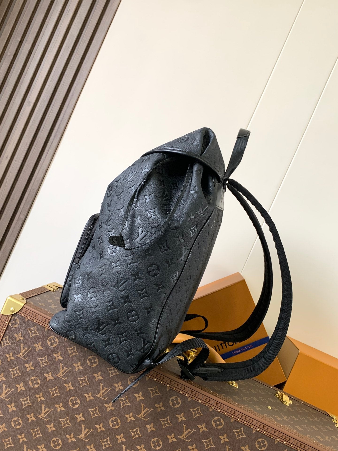 LuxluxHouse Best Quality Bags Louis Vuitton Men