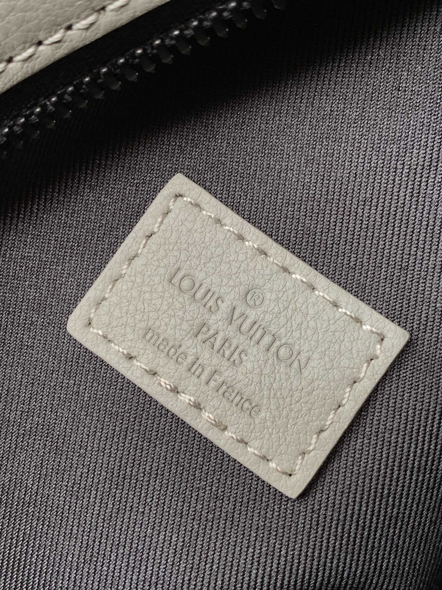 LuxluxHouse Best Quality Bags Louis Vuitton Men