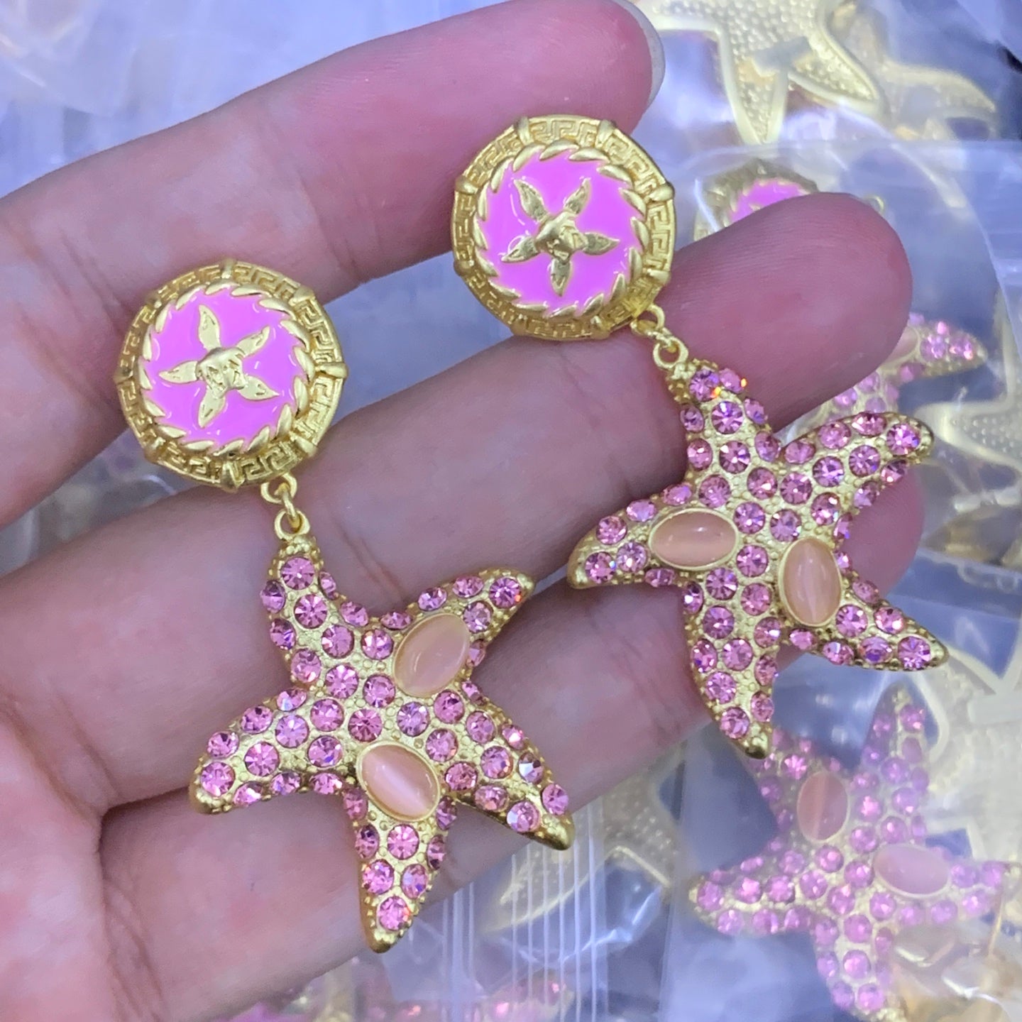 LuxluxHouse Low Price And High Quality Accessories Versace