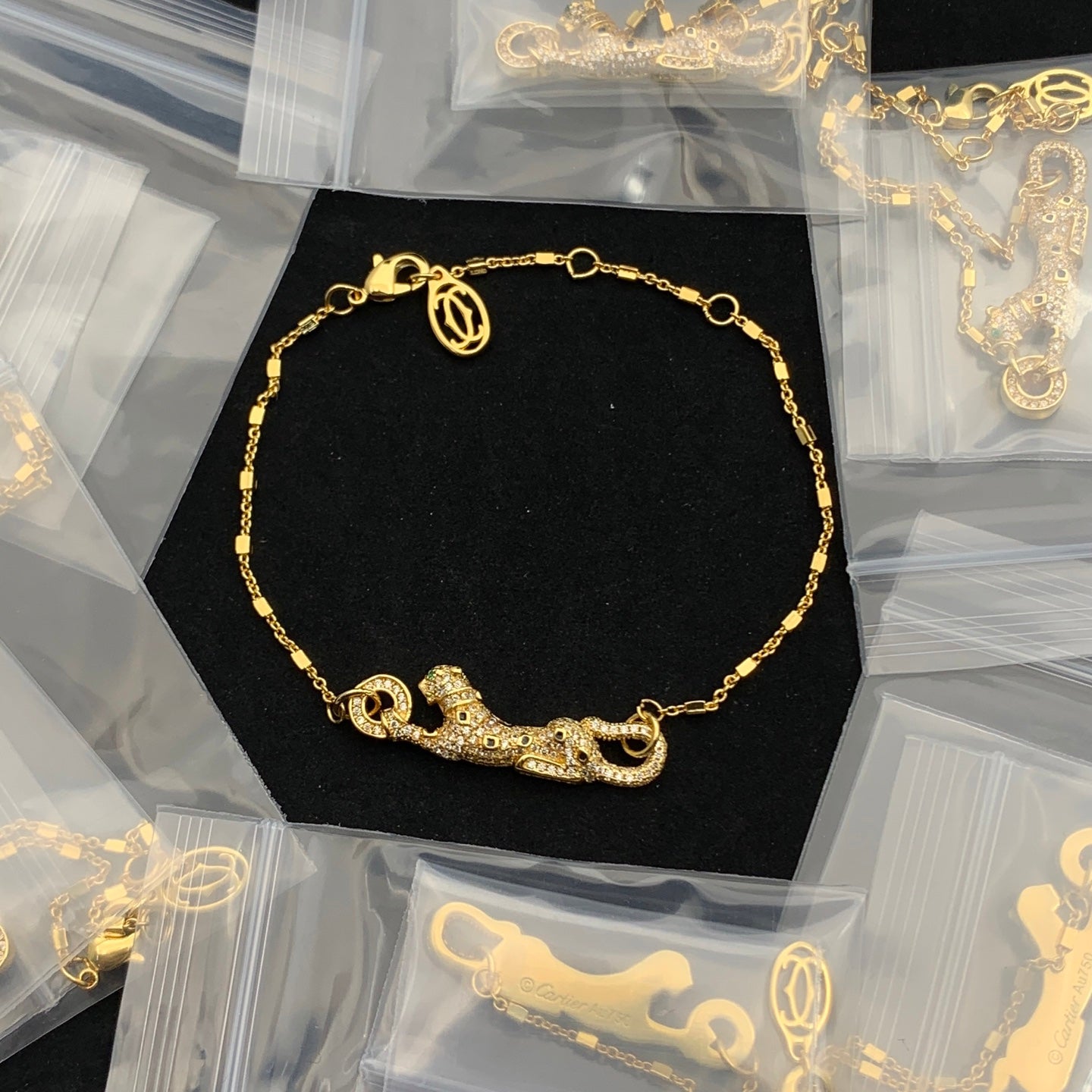 LuxluxHouse Low Price And High Quality Accessories Cartier