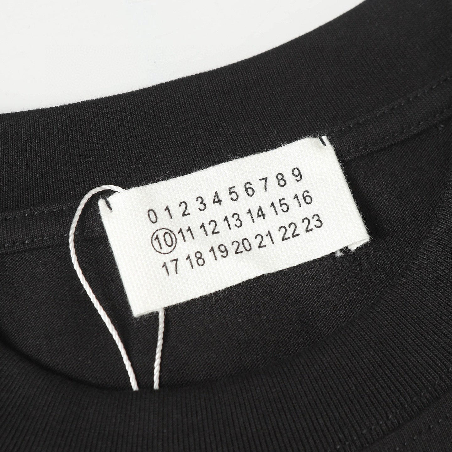 LuxluxHouse Best Quality Clothes T-shirt Chanel & Maison Margiela