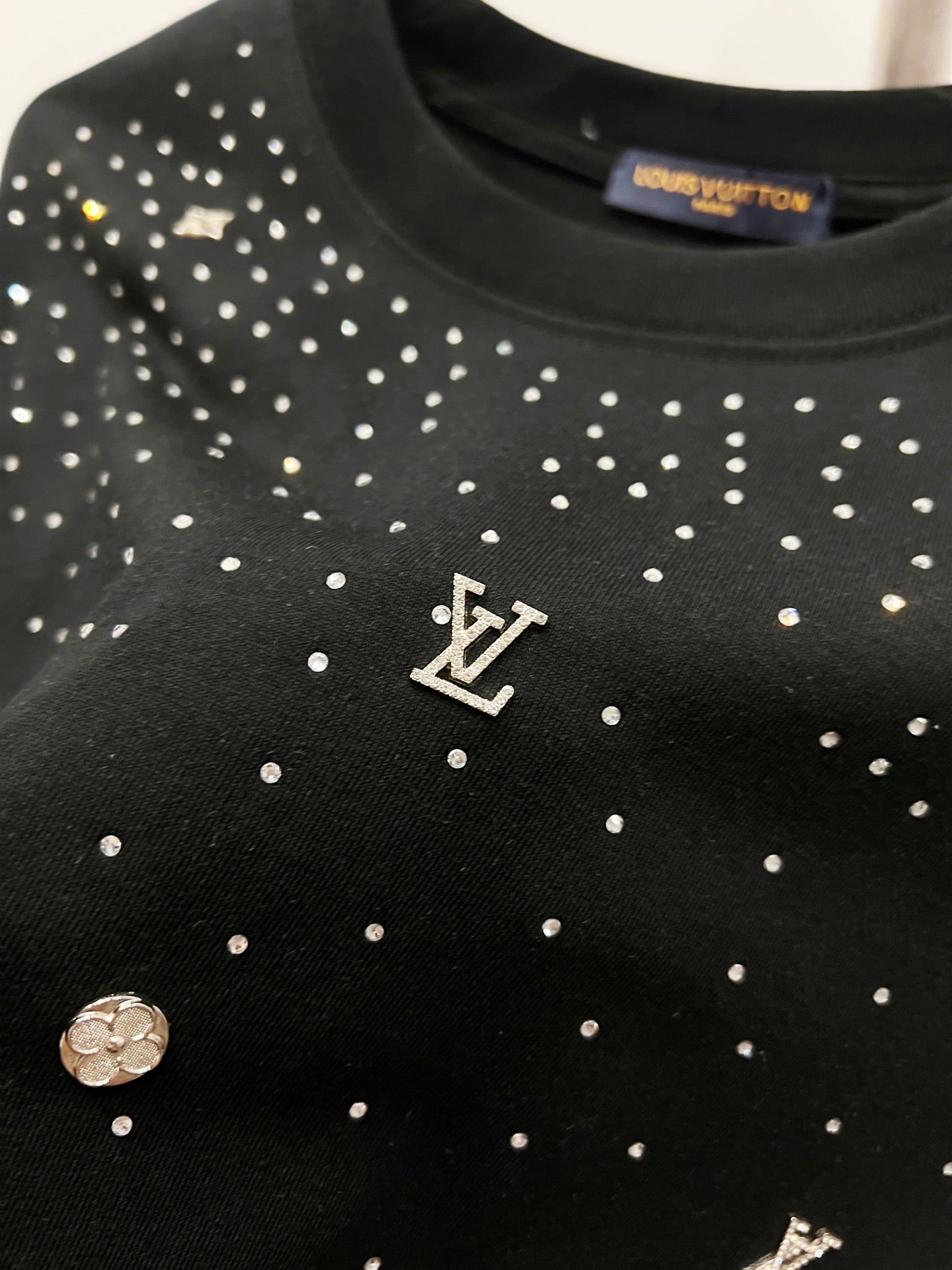 LuxluxHouse Best Quality Clothes T-shirt Louis Vuitton