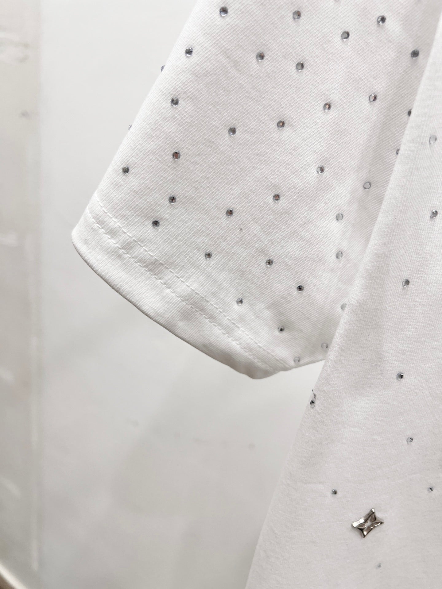 LuxluxHouse Best Quality Clothes T-shirt Louis Vuitton
