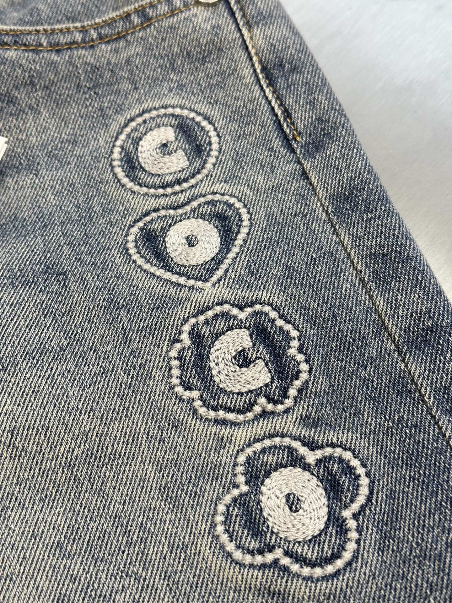 LuxluxHouse Best Quality Clothes Pants Chanel & Maison Margiela