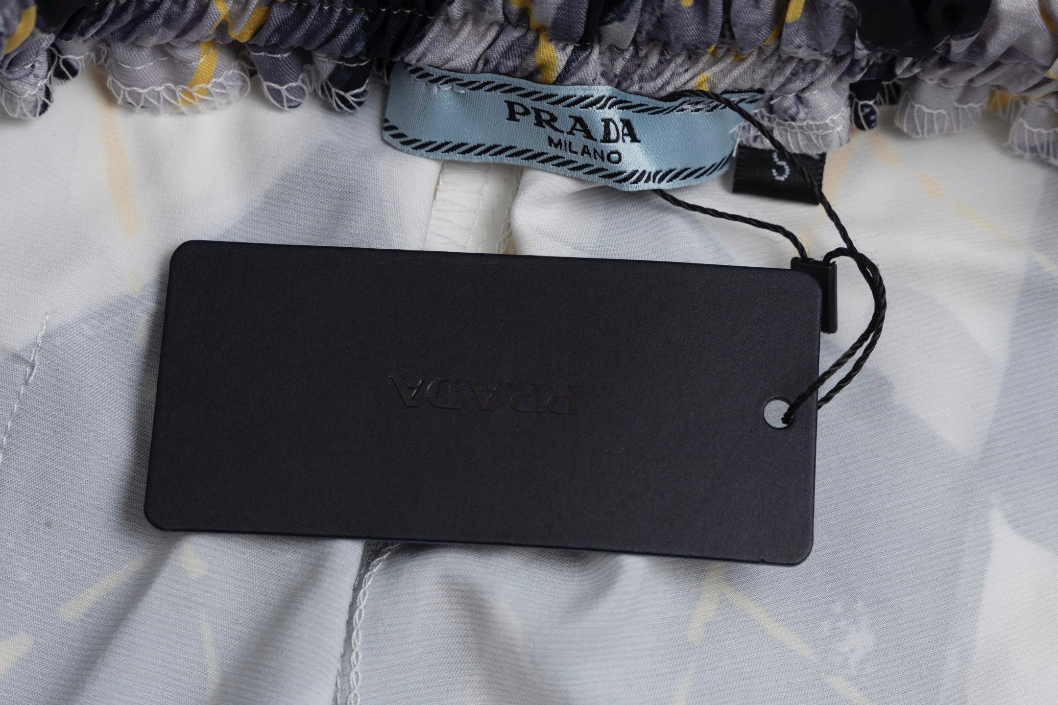 LuxluxHouse Best Quality Clothes Pants Prada