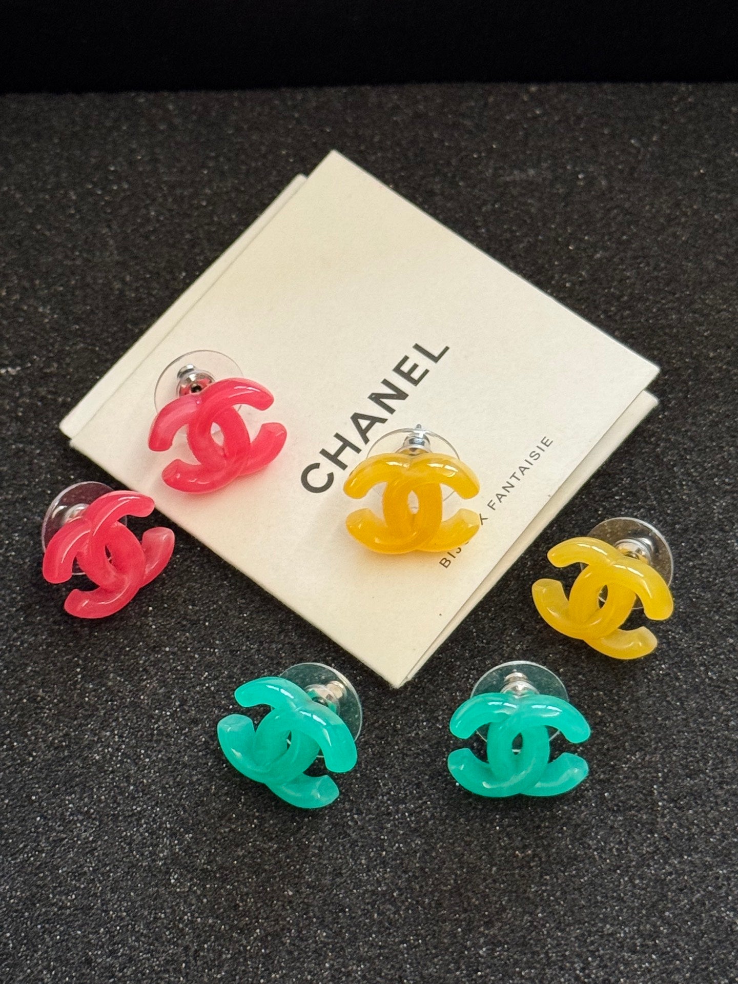 LuxluxHouse Low Price And High Quality Accessories Chanel