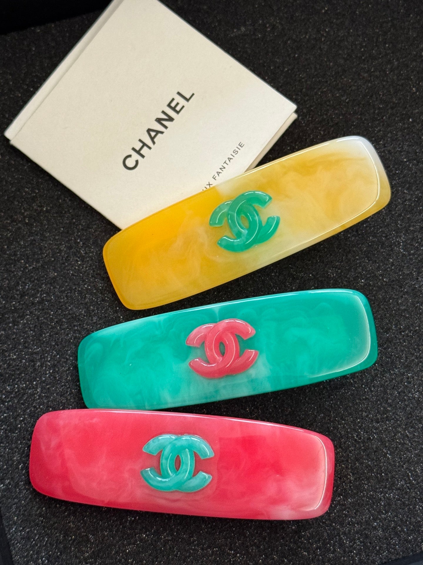 LuxluxHouse Low Price And High Quality Accessories Chanel