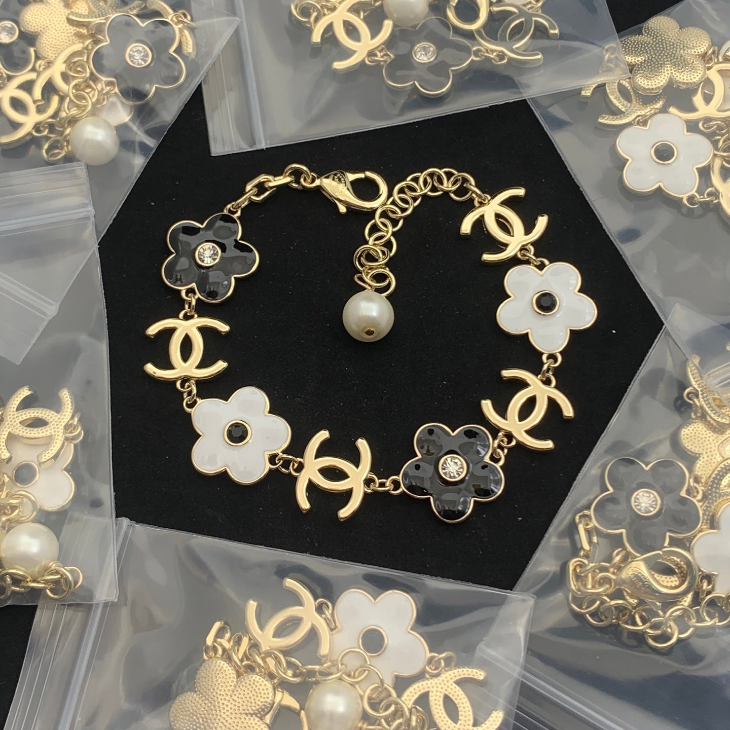 LuxluxHouse Low Price And High Quality Accessories Chanel