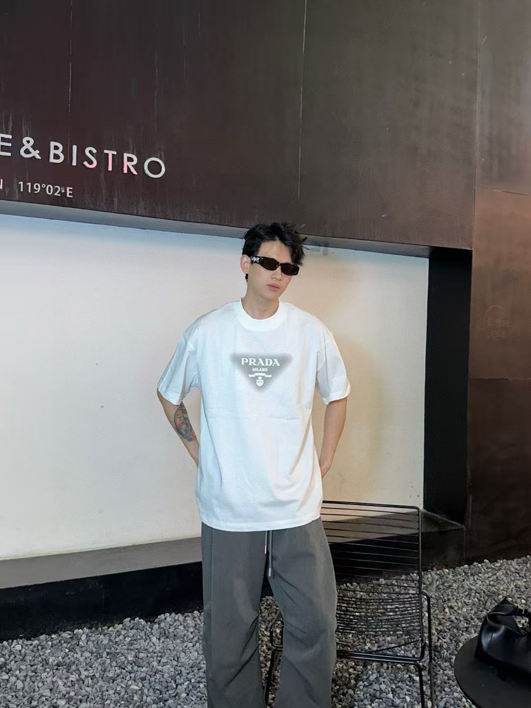 LuxluxHouse Best Quality Clothes T-shirt Prada
