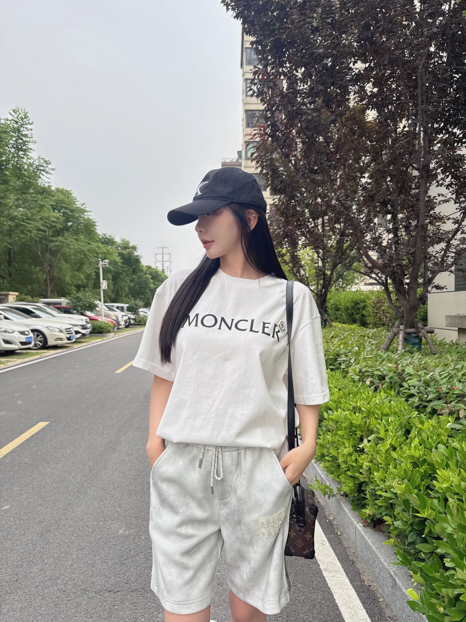 LuxluxHouse Best Quality Clothes Miu Miu Pants