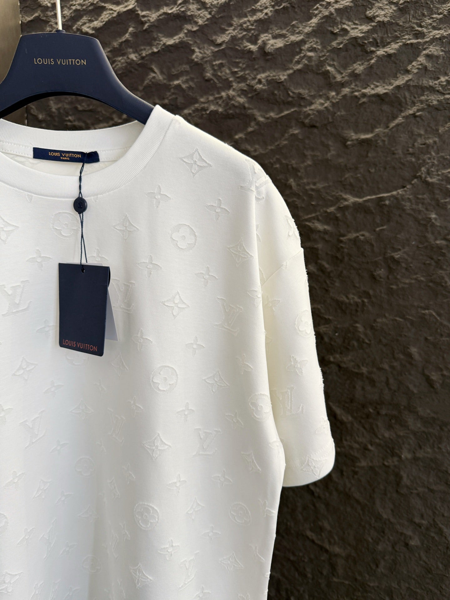 LuxluxHouse Best Quality Clothes T-shirt Louis Vuitton