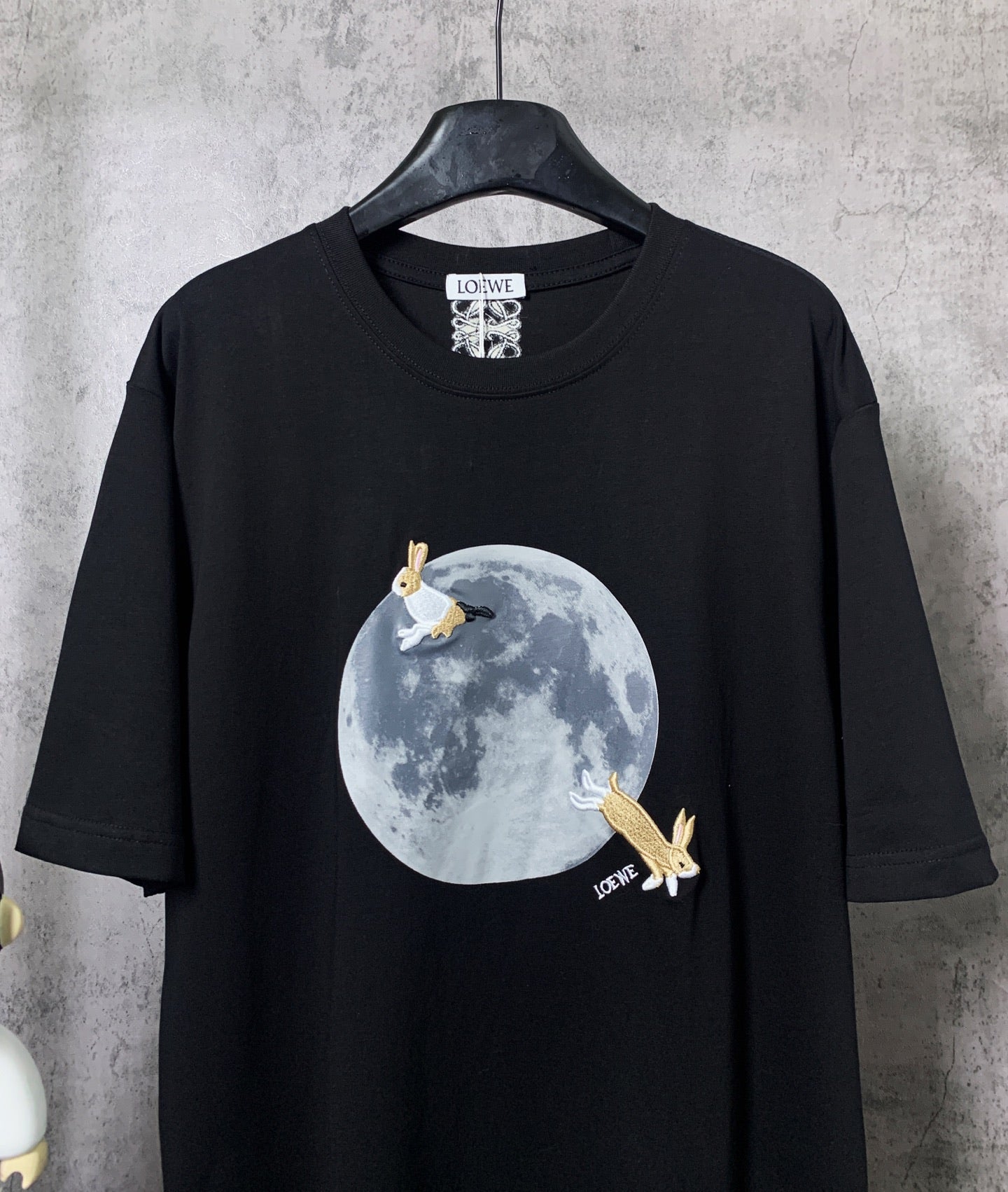 LuxluxHouse Best Quality Clothes T-shirt Loewe