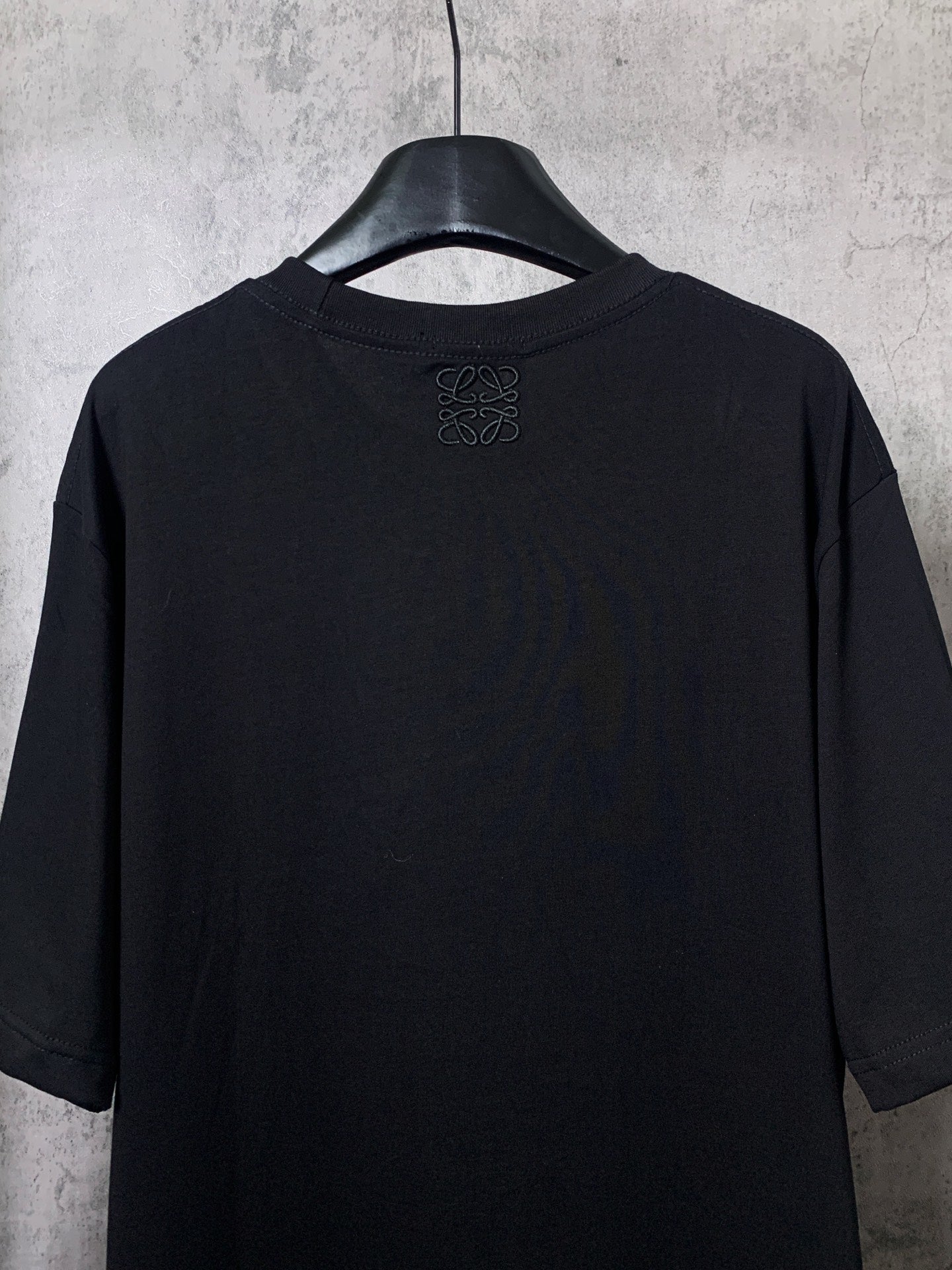 LuxluxHouse Best Quality Clothes T-shirt Loewe