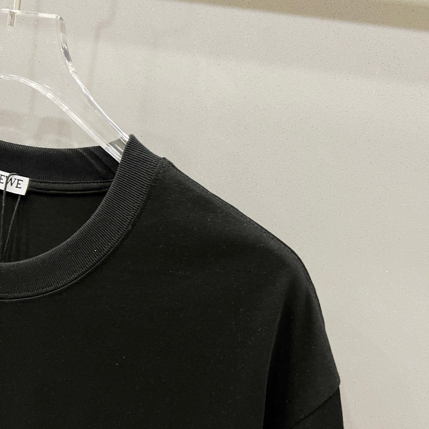 LuxluxHouse Best Quality Clothes T-shirt Loewe
