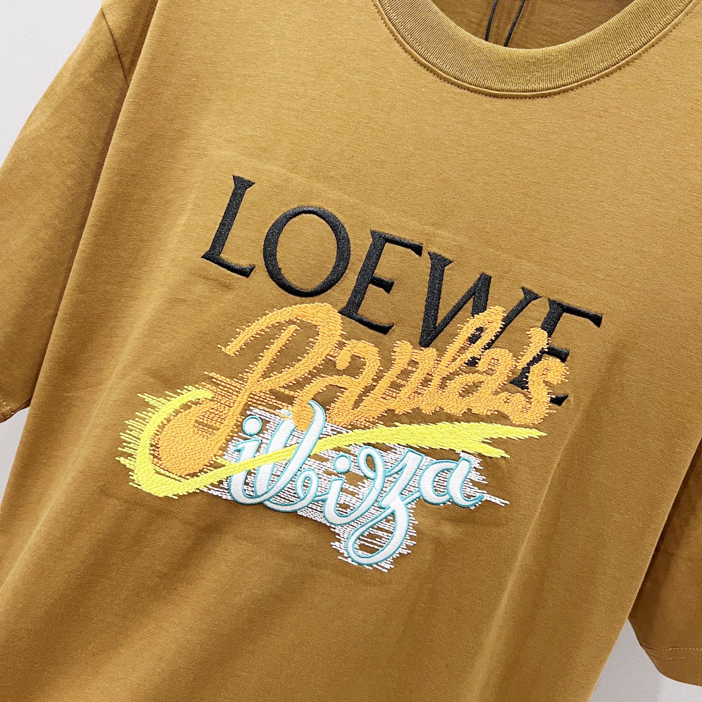 LuxluxHouse Best Quality Clothes T-shirt Loewe