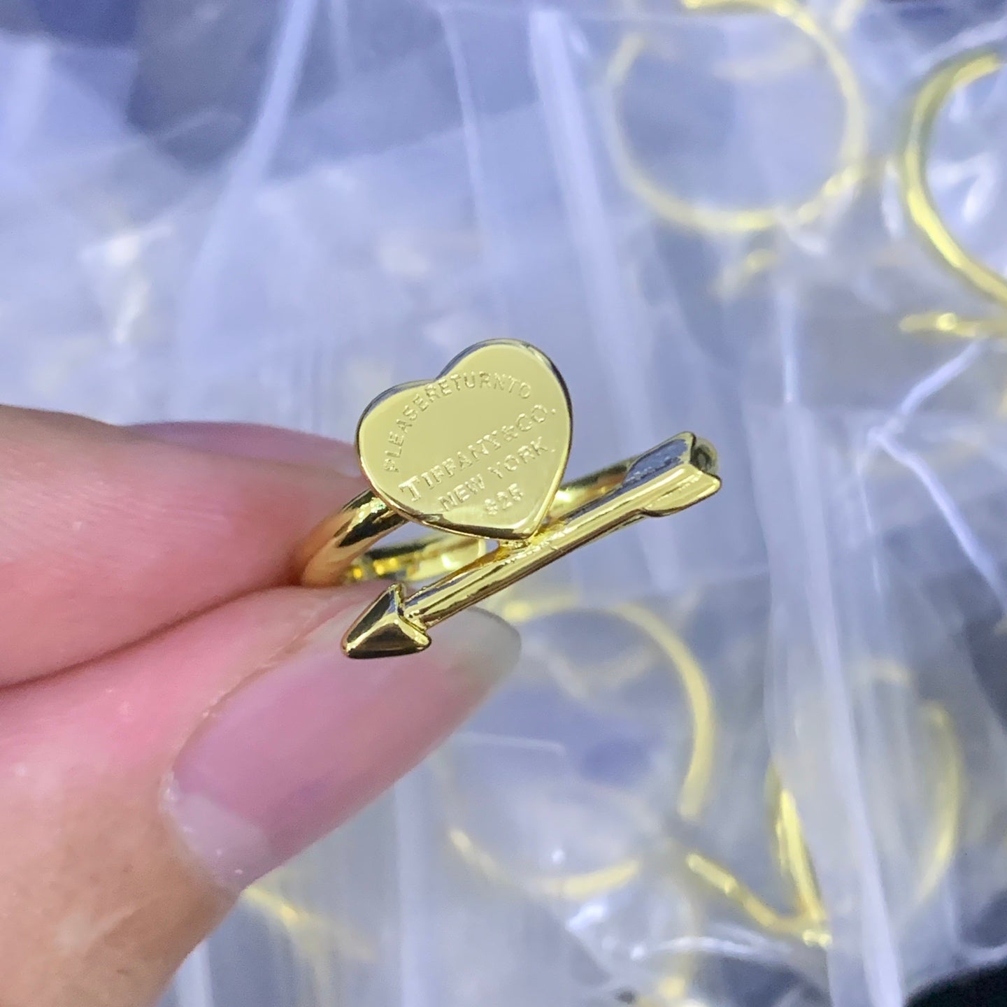 LuxluxHouse Low Price And High Quality Accessories Tiffany