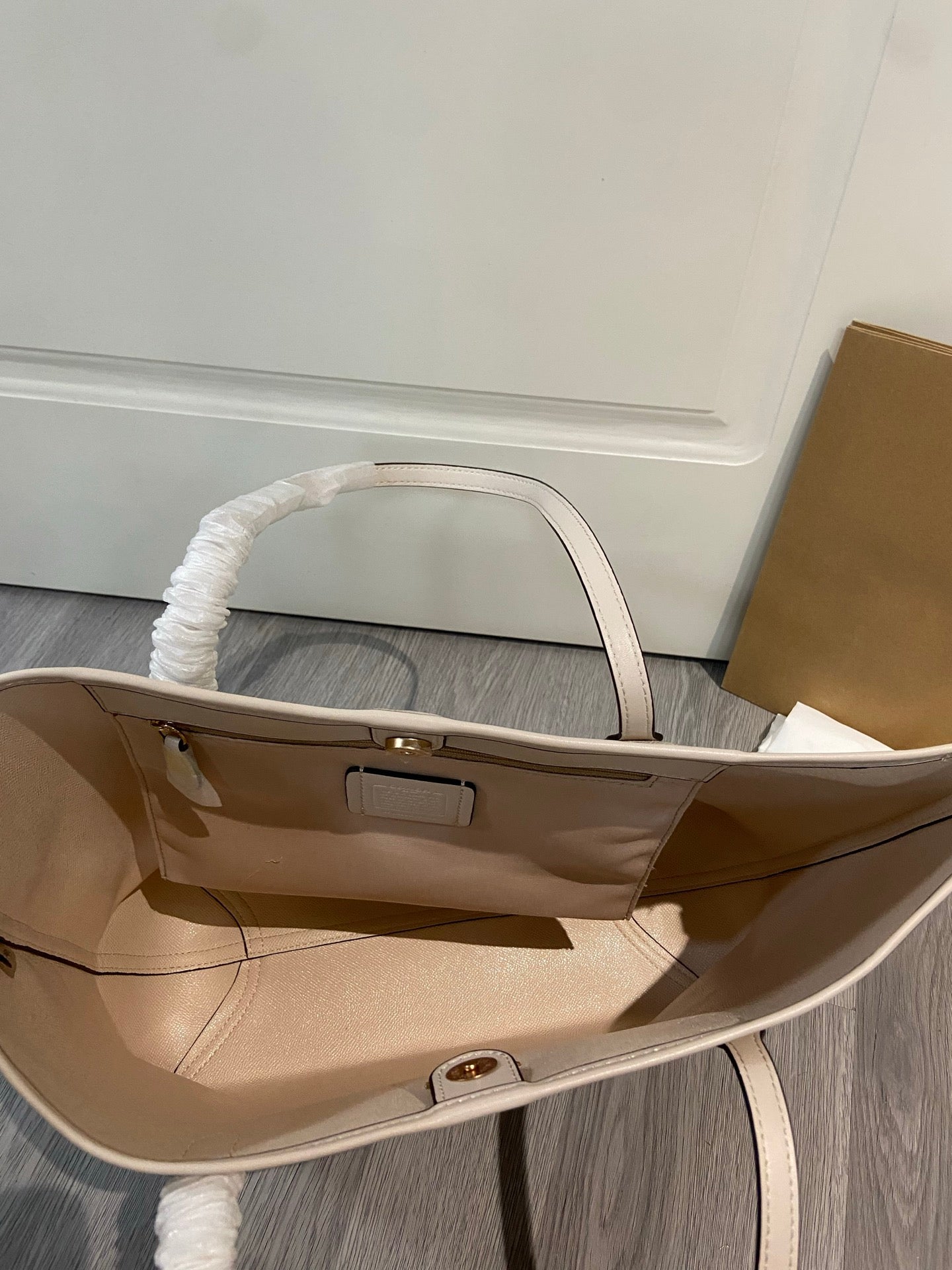 LuxluxHouse Best Quality Bags Coach