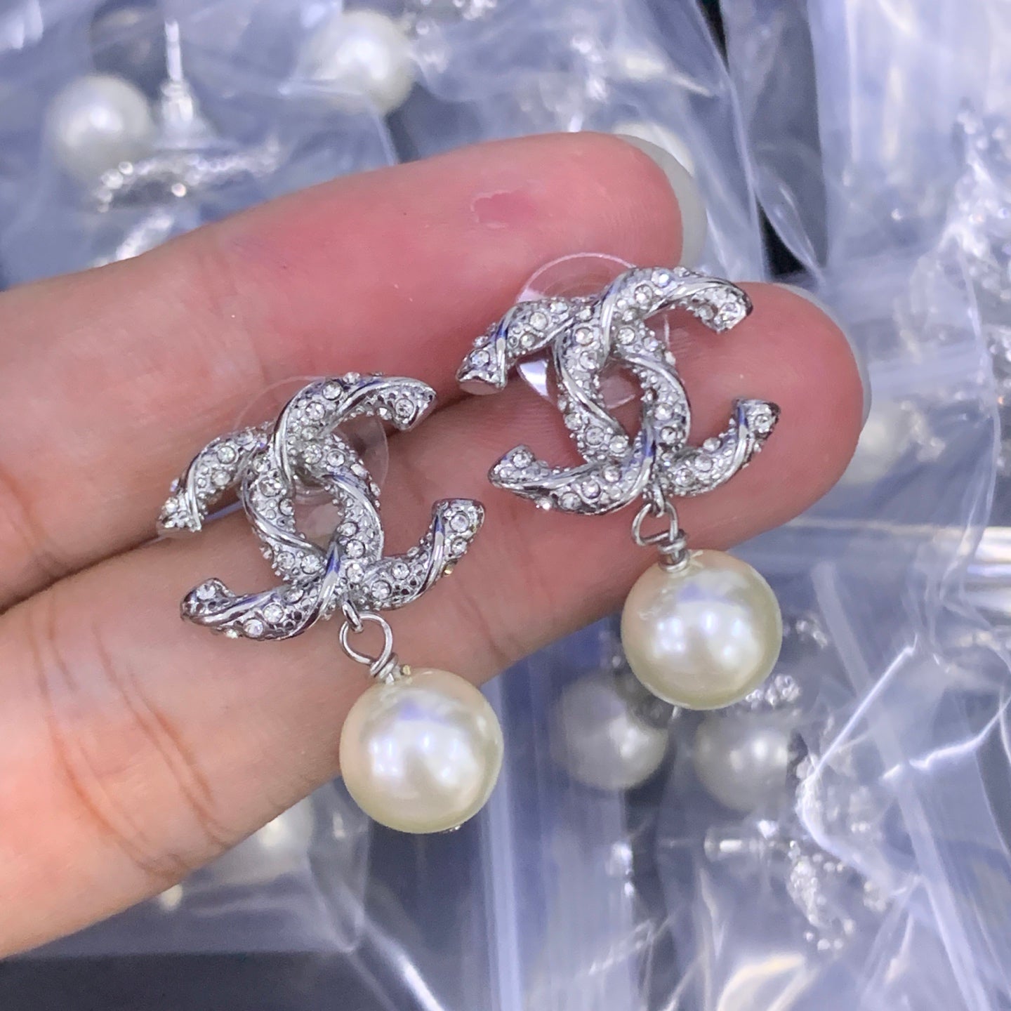 LuxluxHouse Low Price And High Quality Accessories Chanel