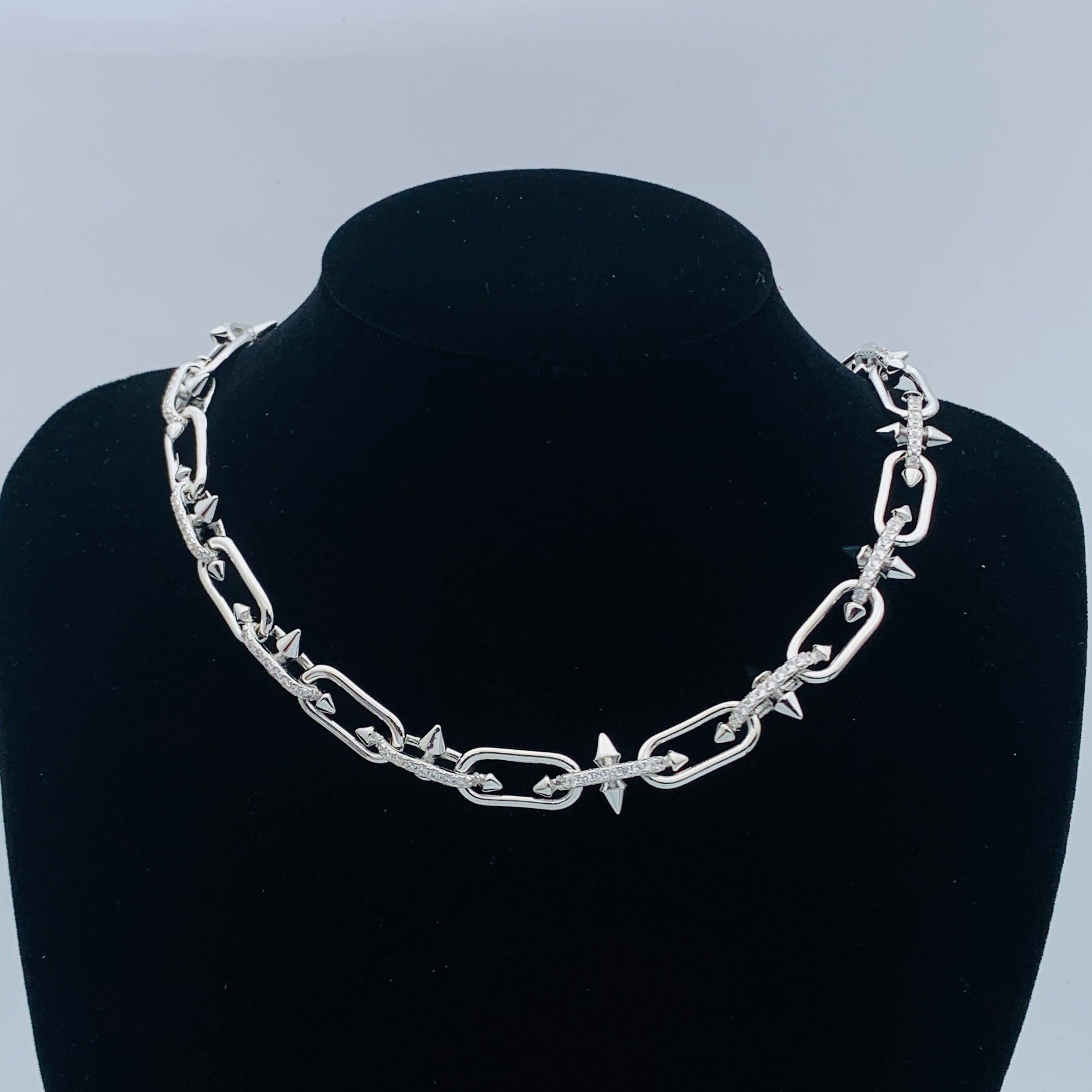 LuxluxHouse Low Price And High Quality Accessories Tiffany