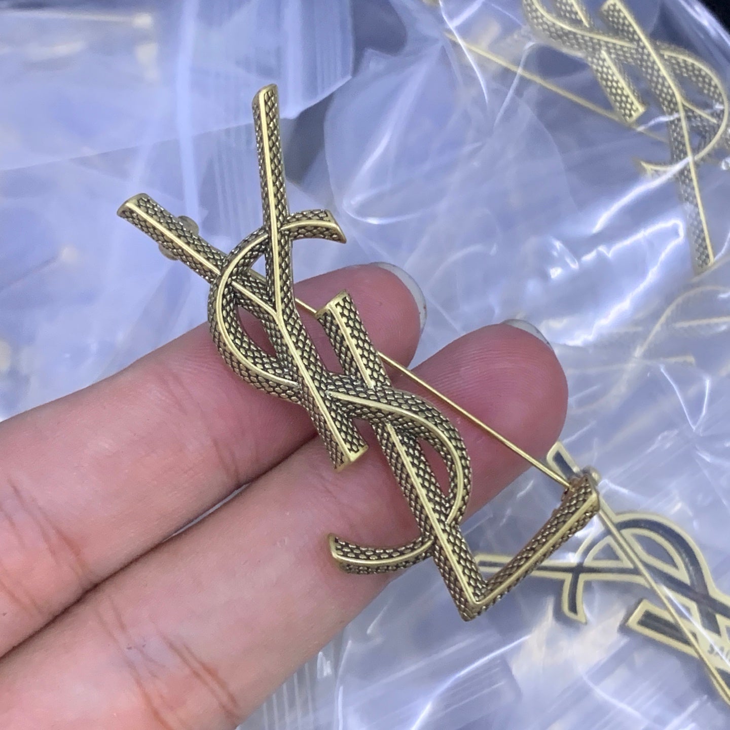 LuxluxHouse Low Price And High Quality Accessories YSL