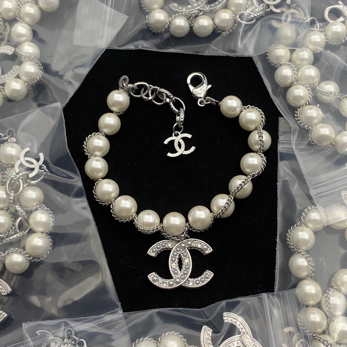 LuxluxHouse Low Price And High Quality Accessories Chanel
