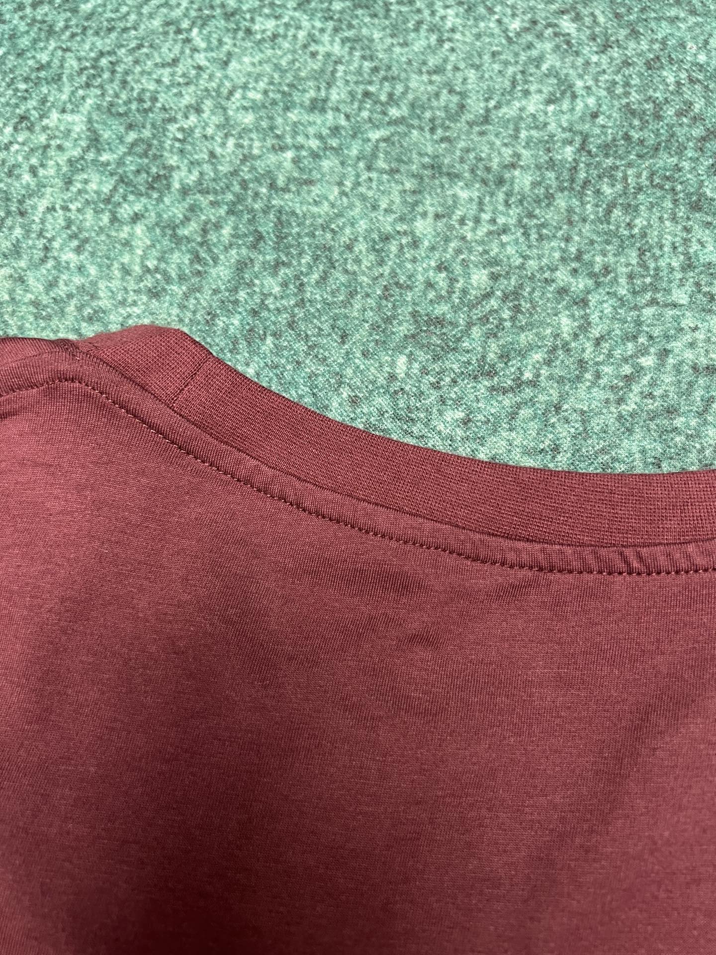 LuxluxHouse Best Quality Clothes T-shirt Loewe