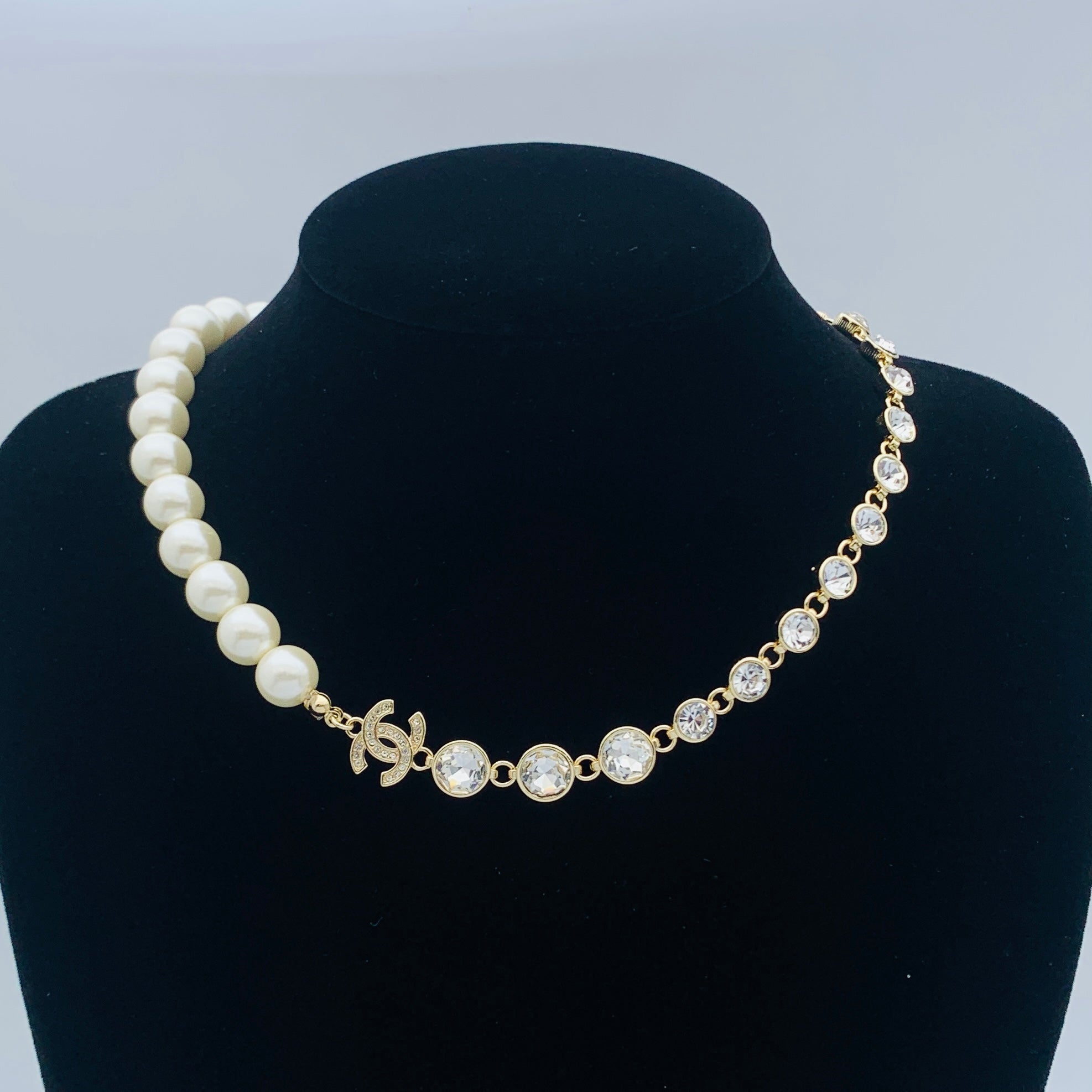 LuxluxHouse Low Price And High Quality Accessories Chanel