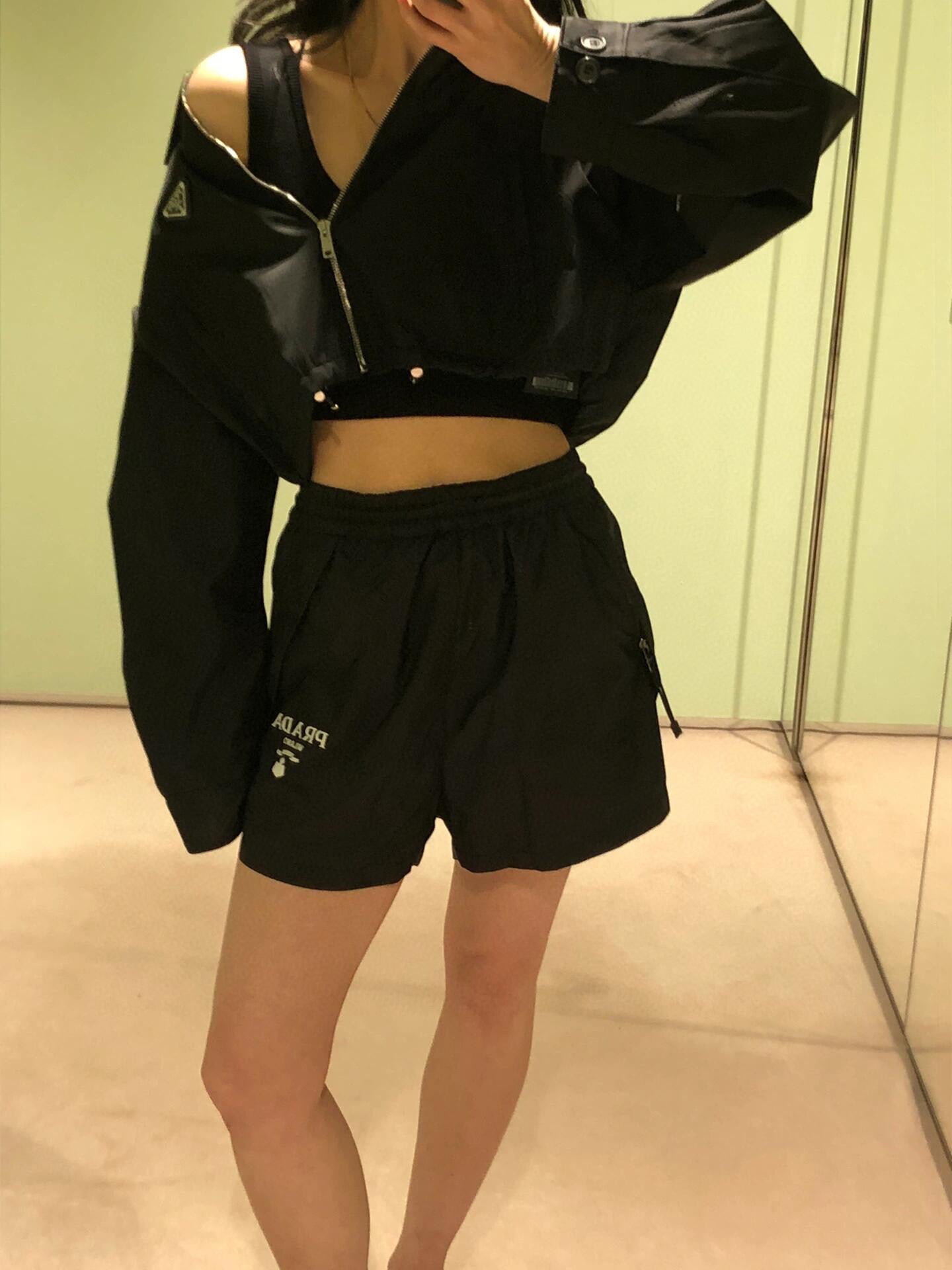 LuxluxHouse Best Quality Clothes Pants Prada