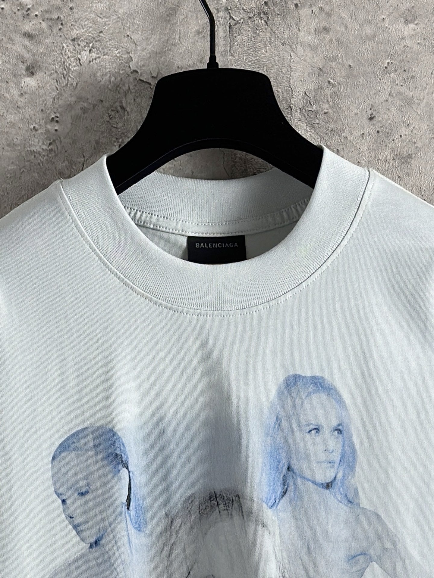 LuxluxHouse Best Quality Clothes Balenciaga T-shirt