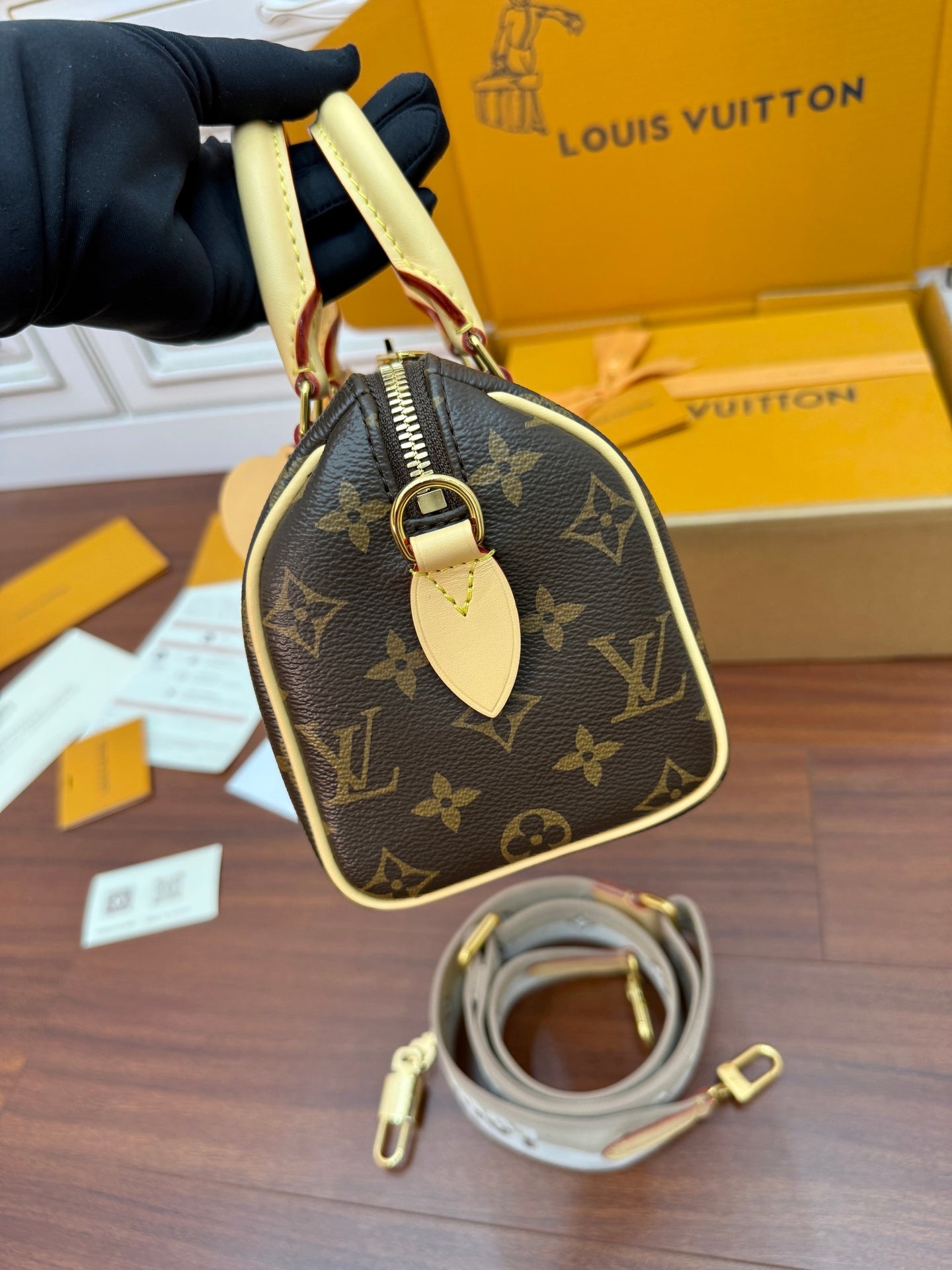 LuxluxHouse Best Quality Bags Best Louis Vuitton Men