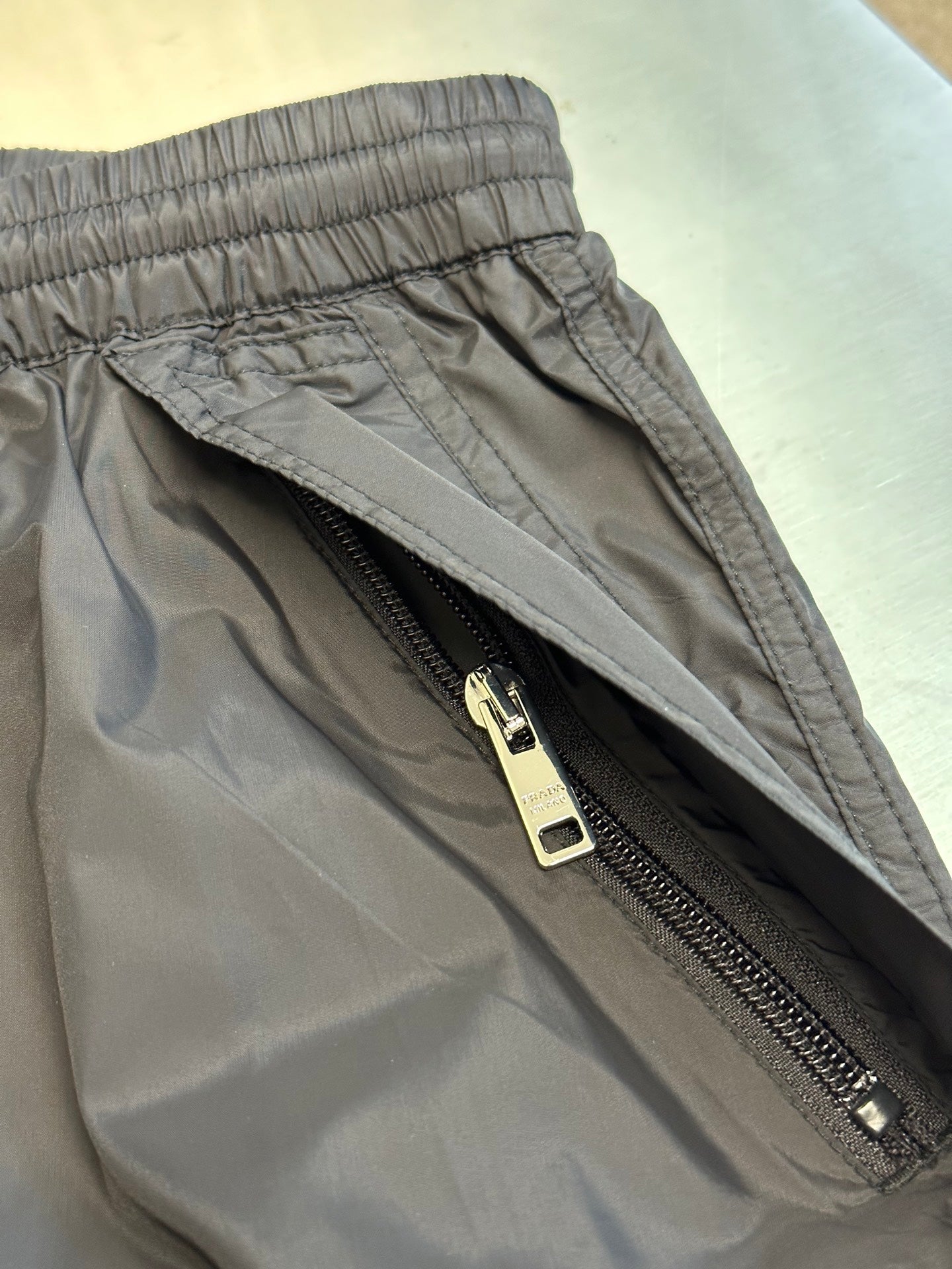 LuxluxHouse Best Quality Clothes Pants Prada