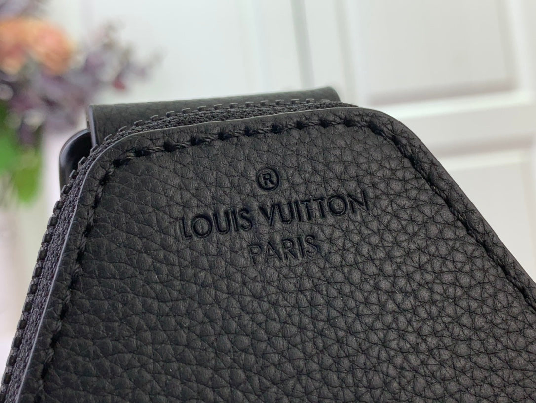 LuxluxHouse Best Quality Bags Louis Vuitton Men