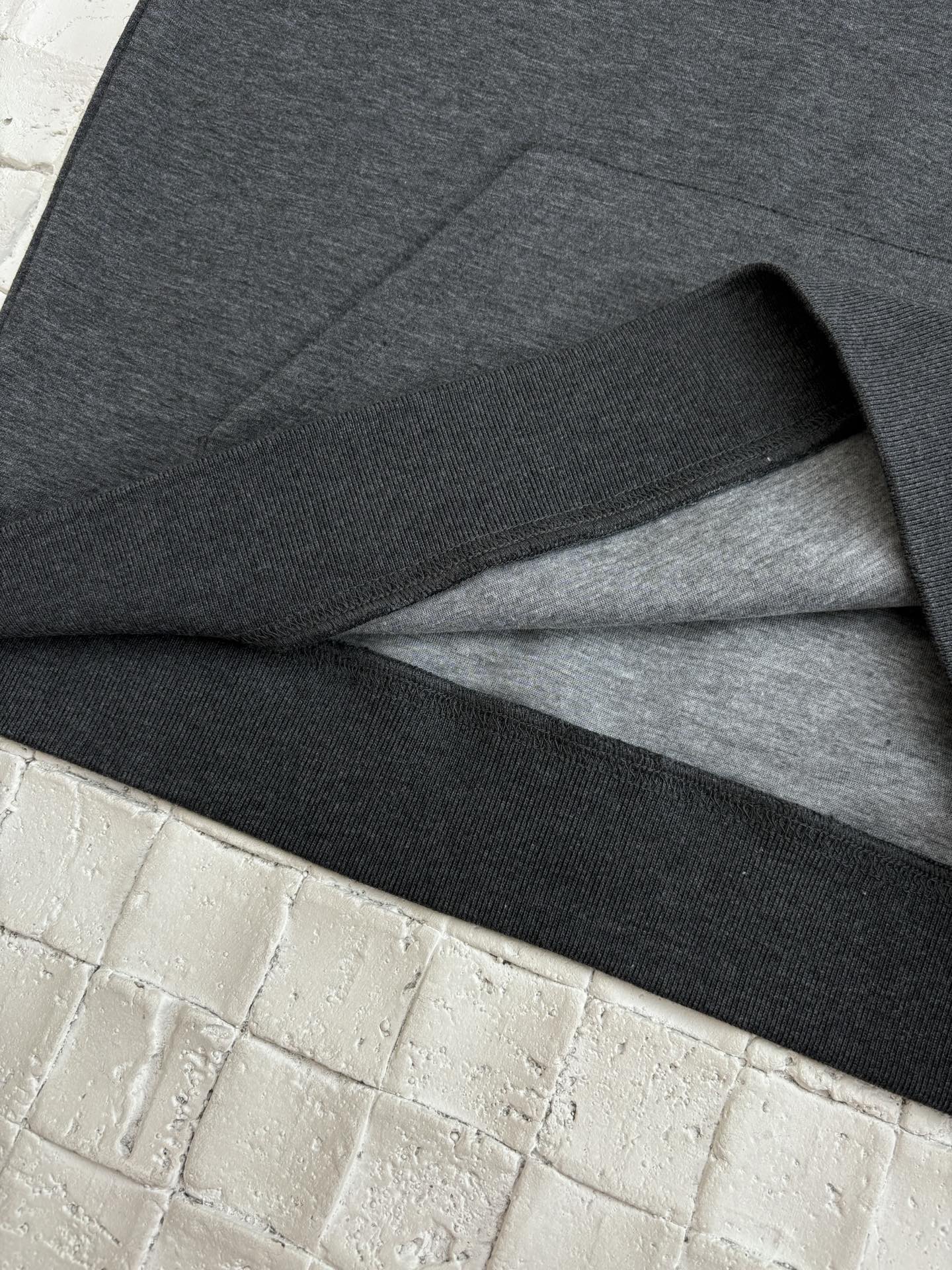 LuxluxHouse Best Quality Clothes Fendi Hoodie & Sweater