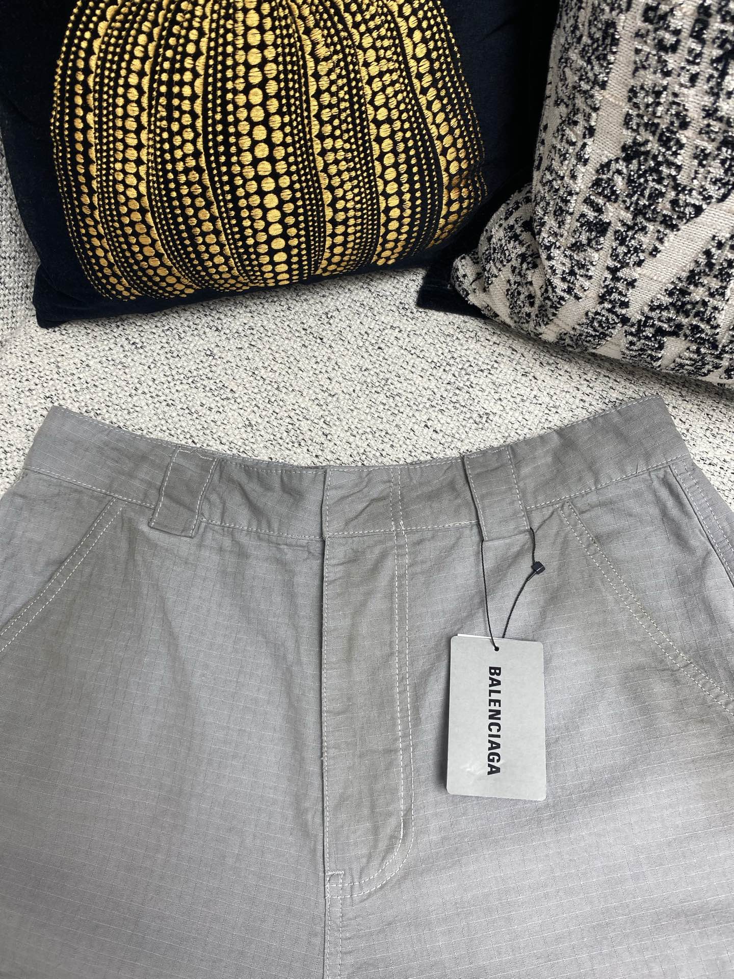 LuxluxHouse Best Quality Clothes Balenciaga Pants