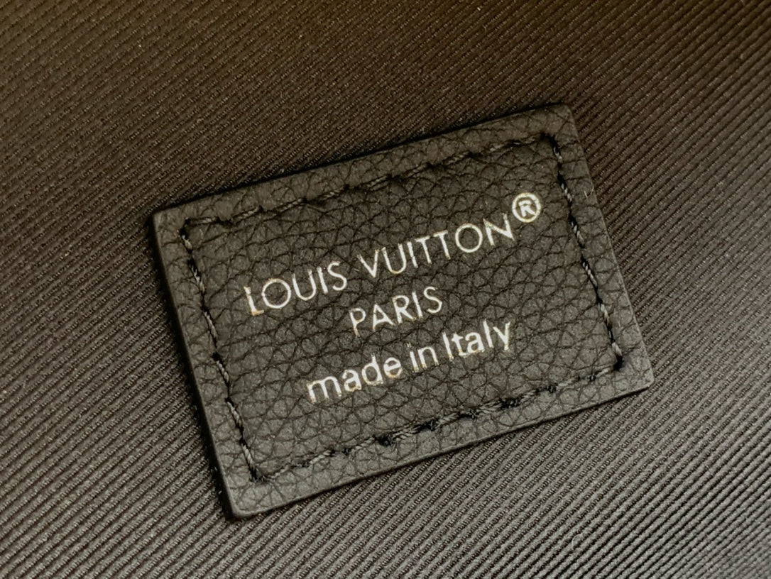 LuxluxHouse Best Quality Bags Louis Vuitton Men