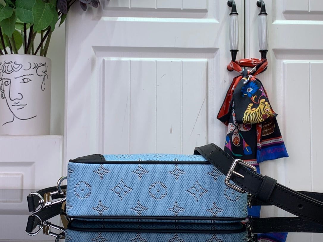 LuxluxHouse Best Quality Bags Louis Vuitton Women Men
