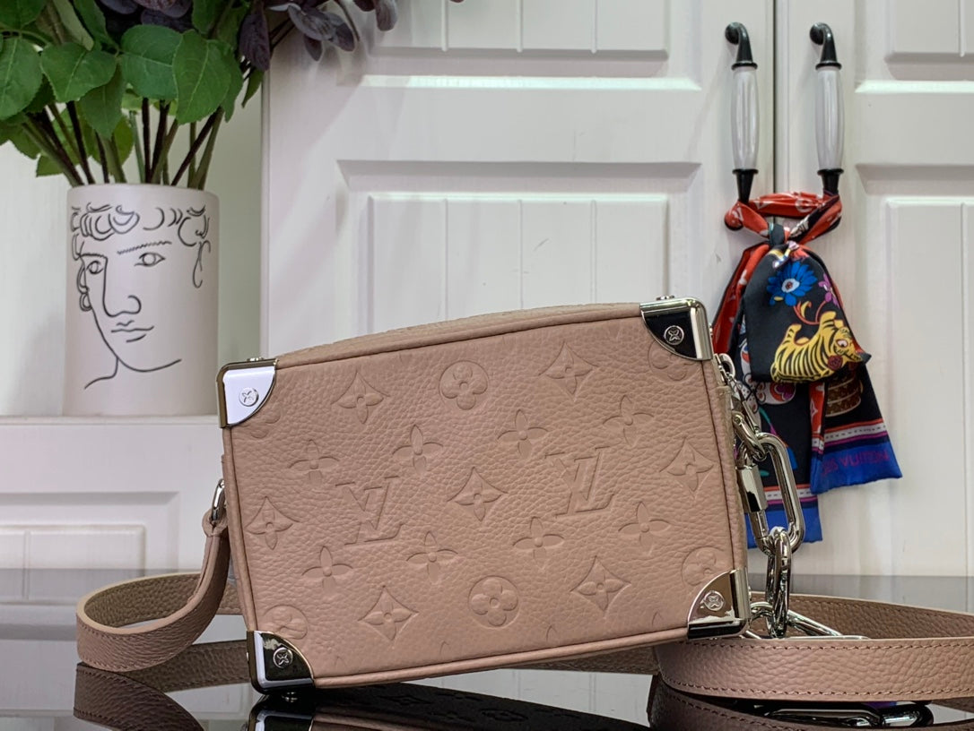 LuxluxHouse Best Quality Bags Louis Vuitton Men