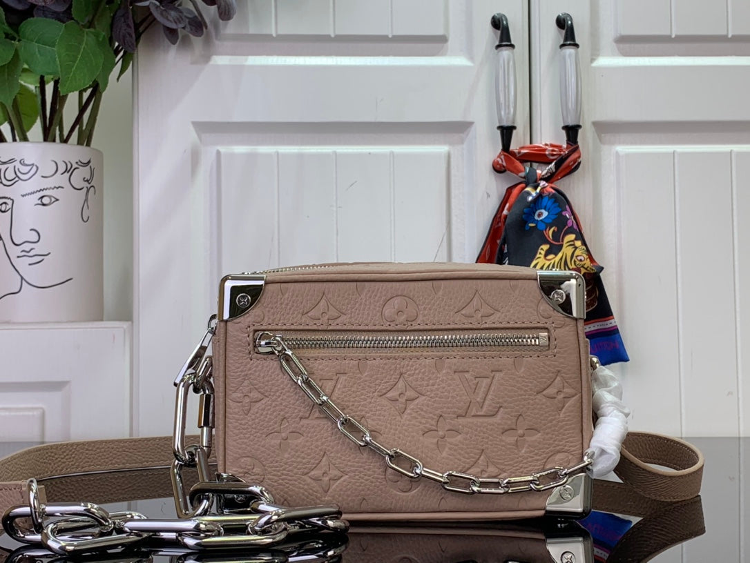 LuxluxHouse Best Quality Bags Louis Vuitton Men